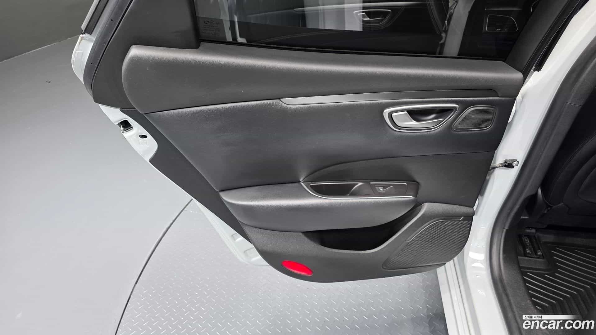 SM6 Renault Korea 2022.5-INNER-035