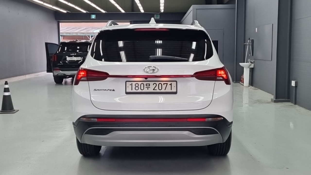 Santafe Hyundai 2022.1-OUTER-004