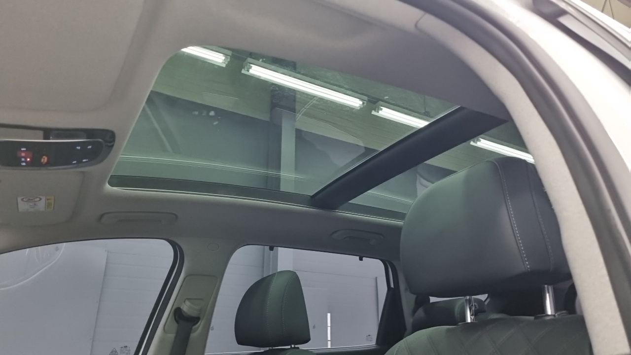 Santafe Hyundai 2022.1-OPTION-019
