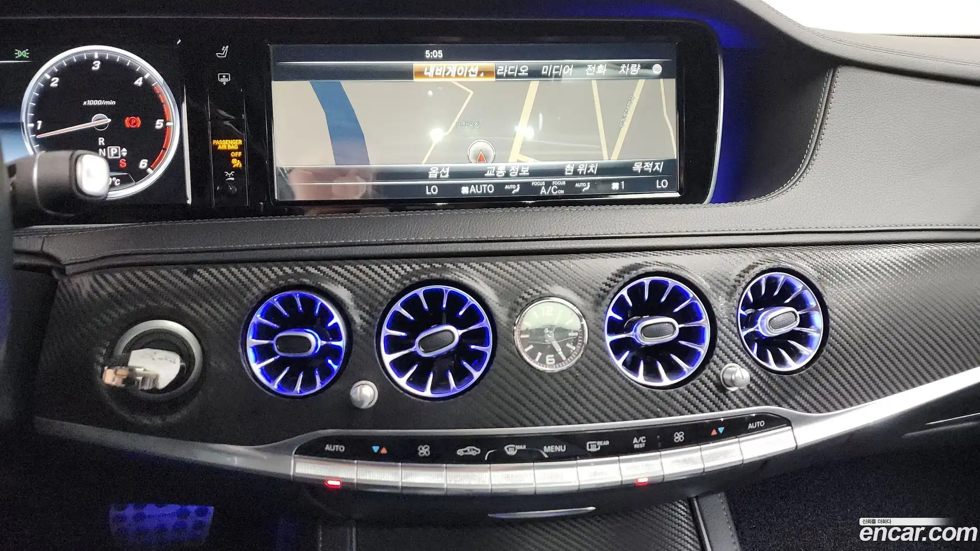 S-Class Mercedes-Benz 2015.10-OPTION-016