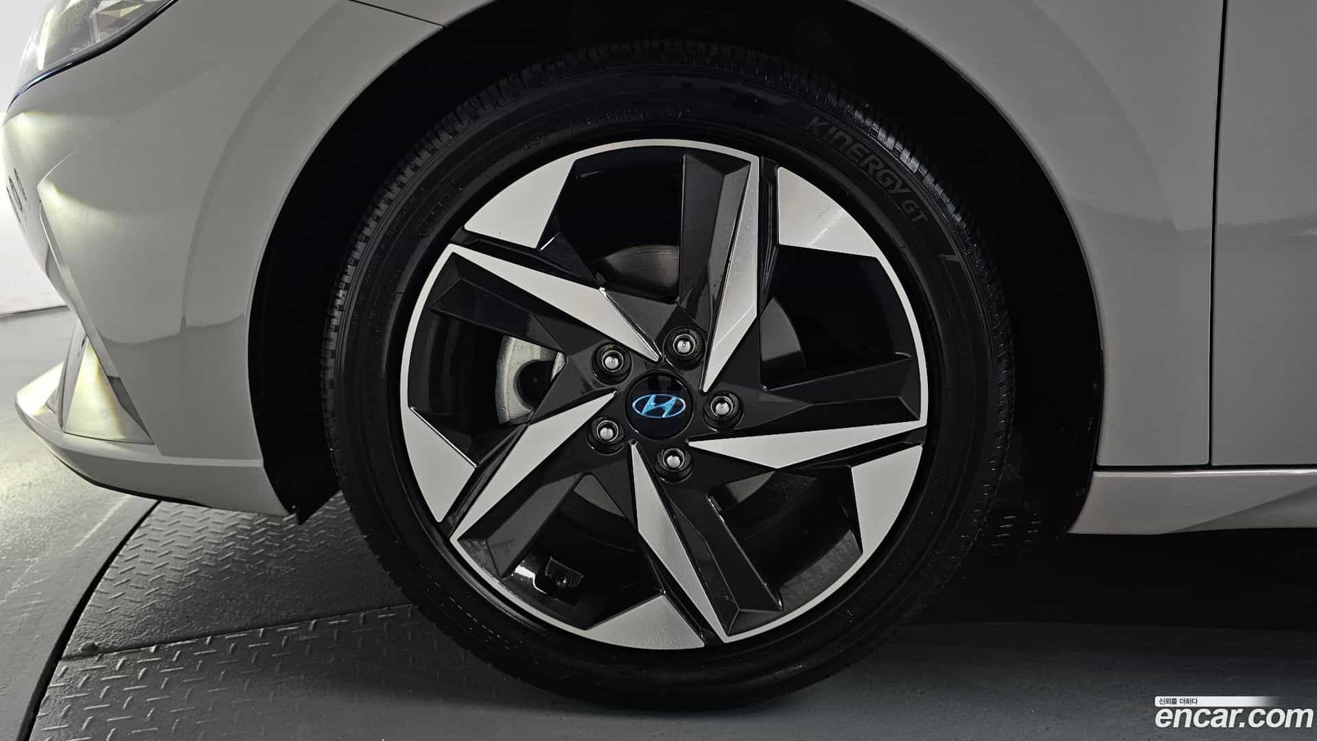 AVANTE Hyundai 2020.4-OUTER-005