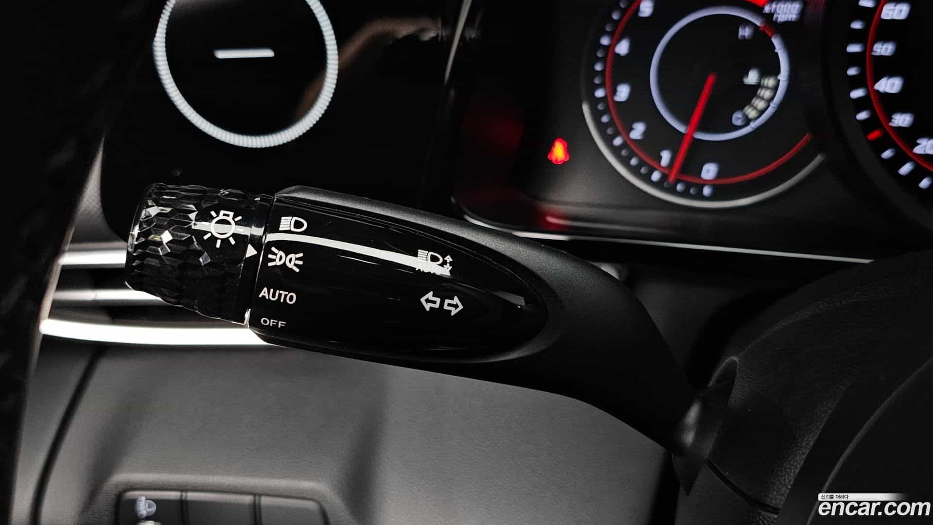 AVANTE Hyundai 2020.4-OPTION-042