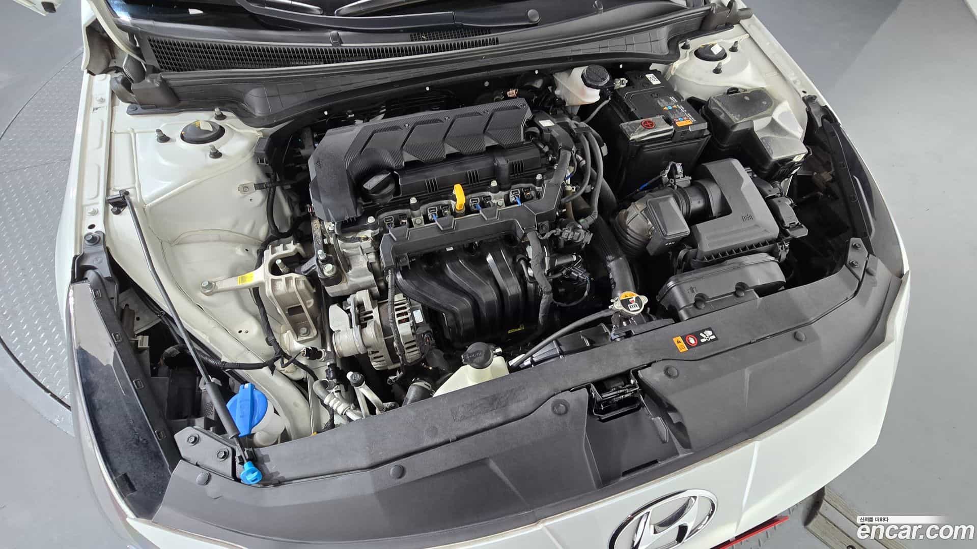 AVANTE Hyundai 2022.10-OUTER-006