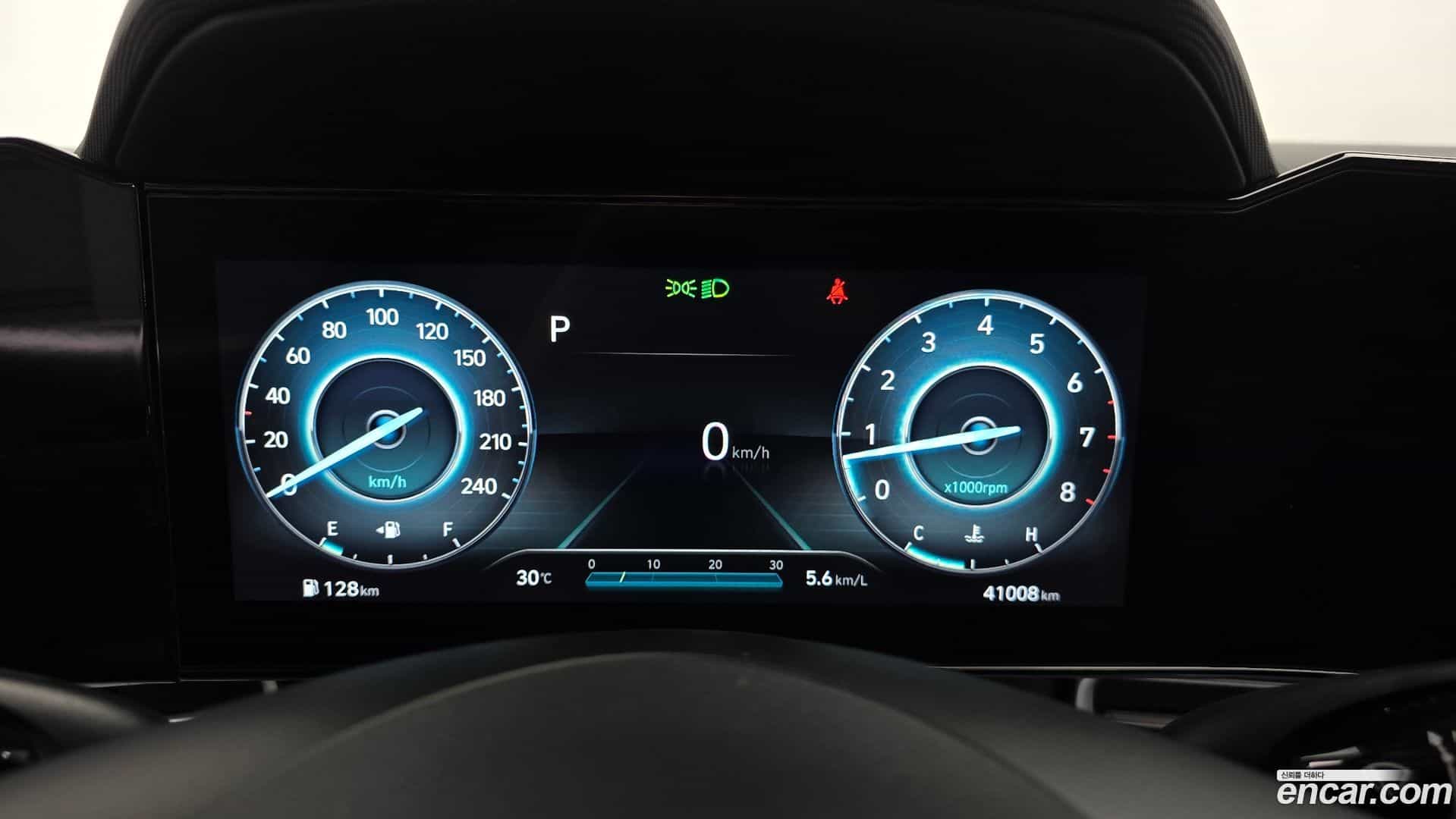 AVANTE Hyundai 2022.10-INNER-008