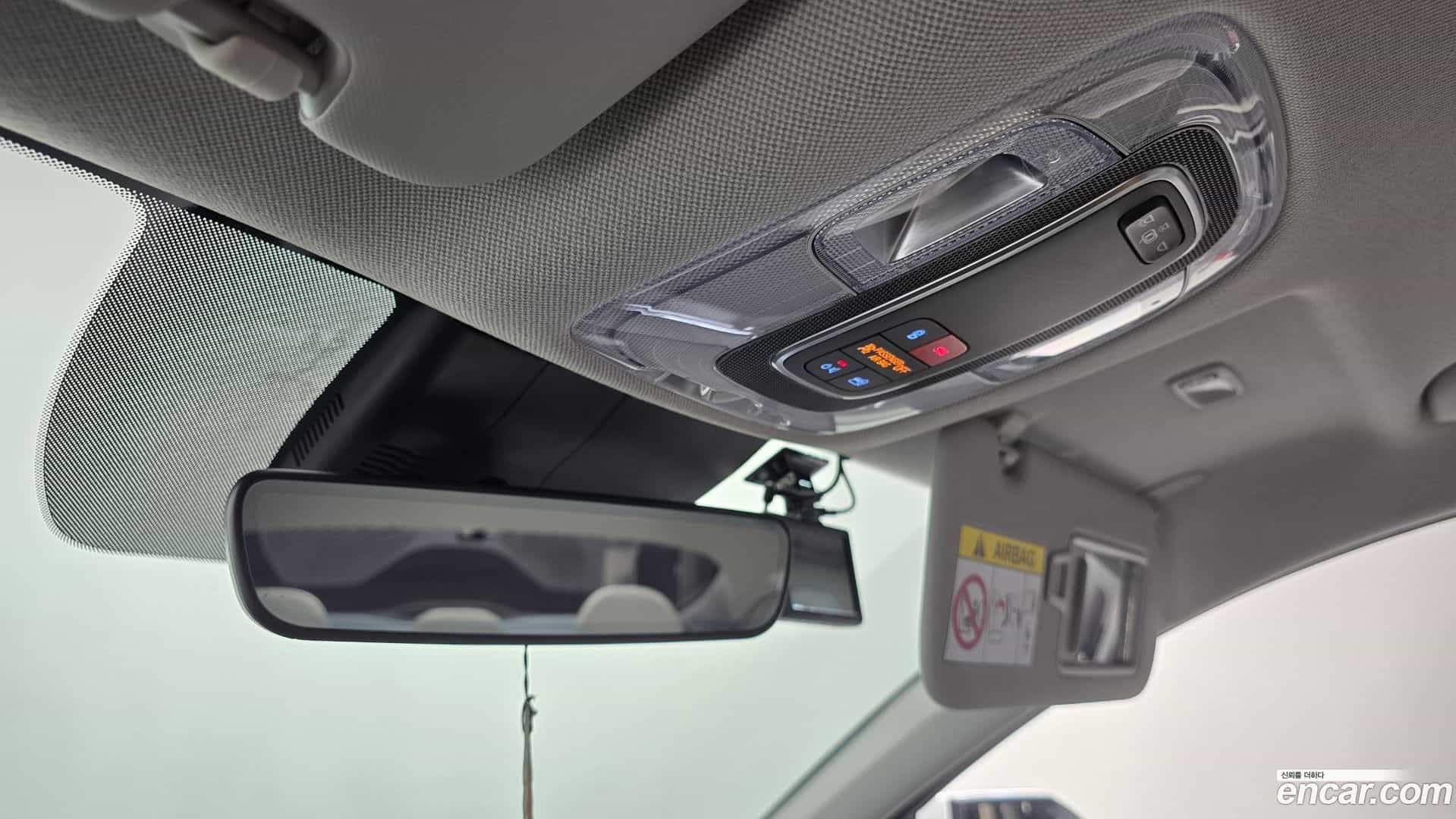 AVANTE Hyundai 2022.10-OPTION-022