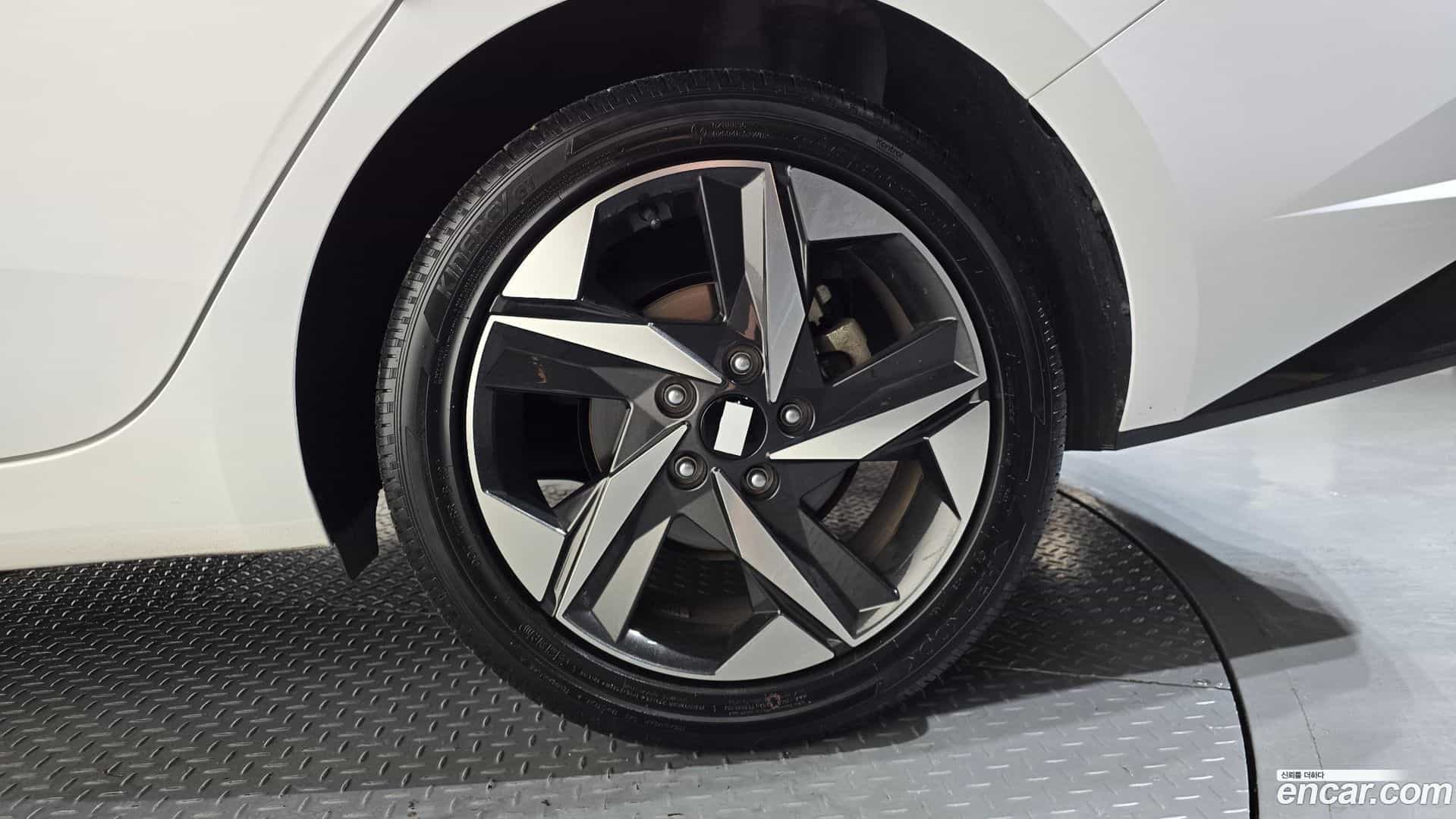 AVANTE Hyundai 2022.10-OUTER-031