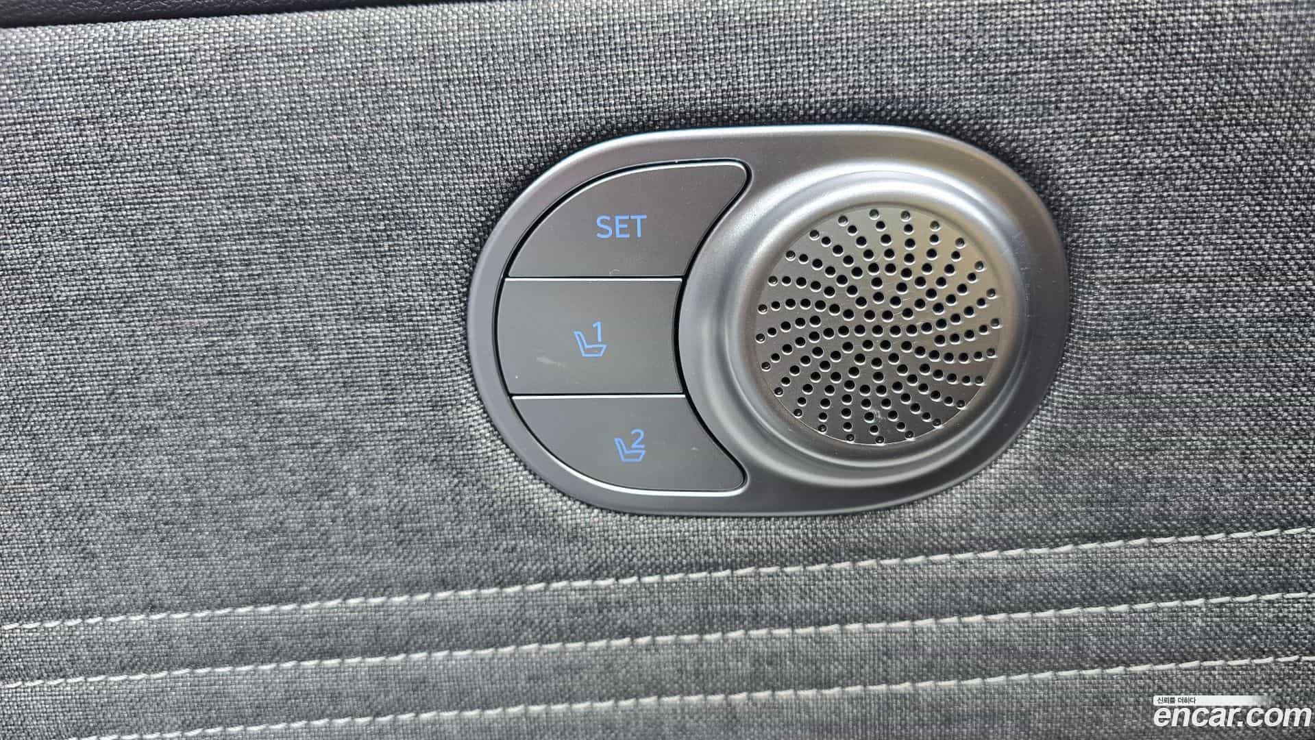 AVANTE Hyundai 2022.10-OPTION-049