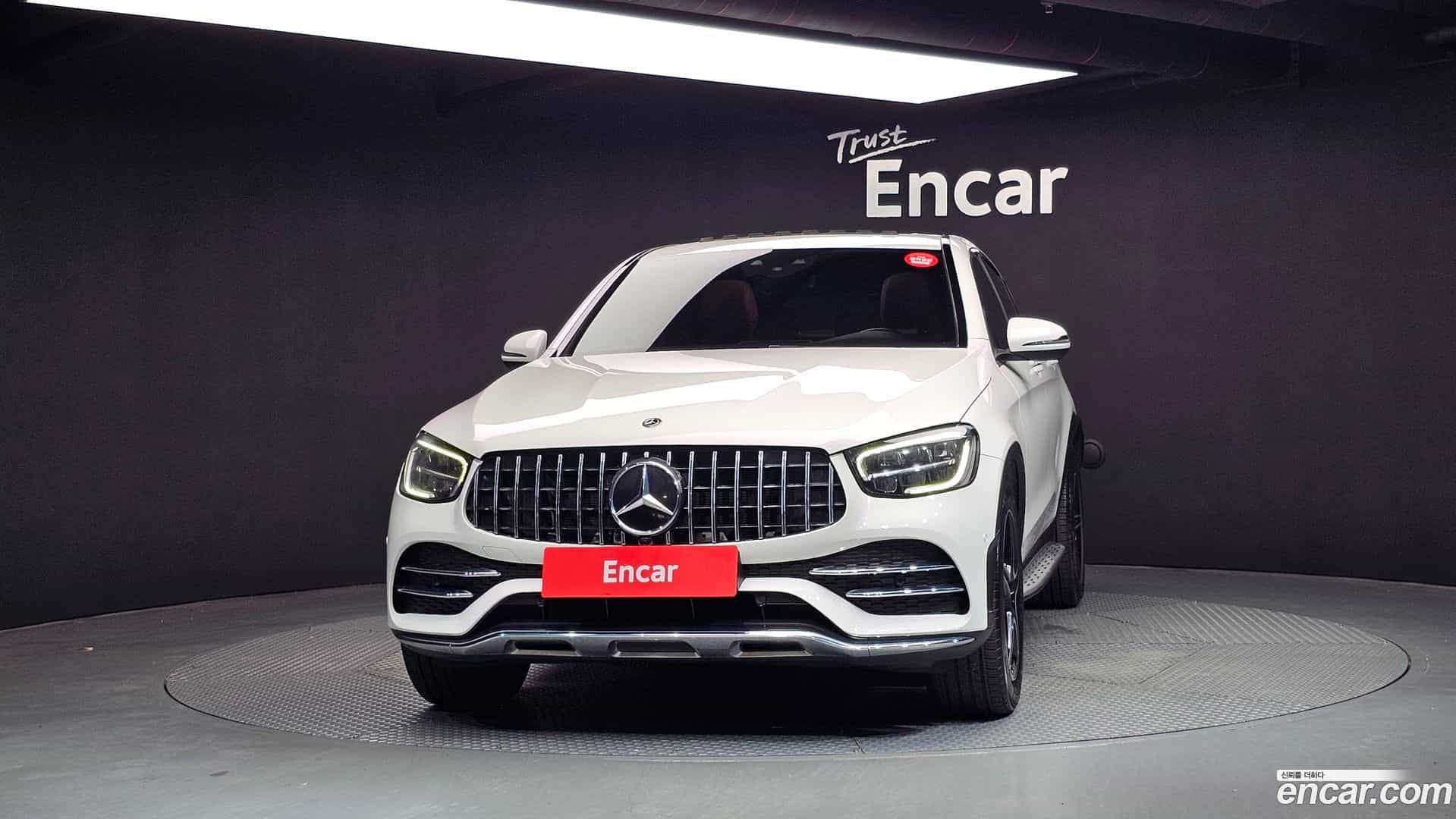 GLC-Class Mercedes-Benz 2020.0-OUTER-003