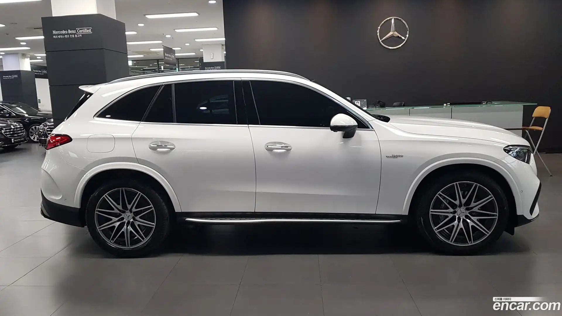 GLC-Class Mercedes-Benz 2025.8-OPTION-024