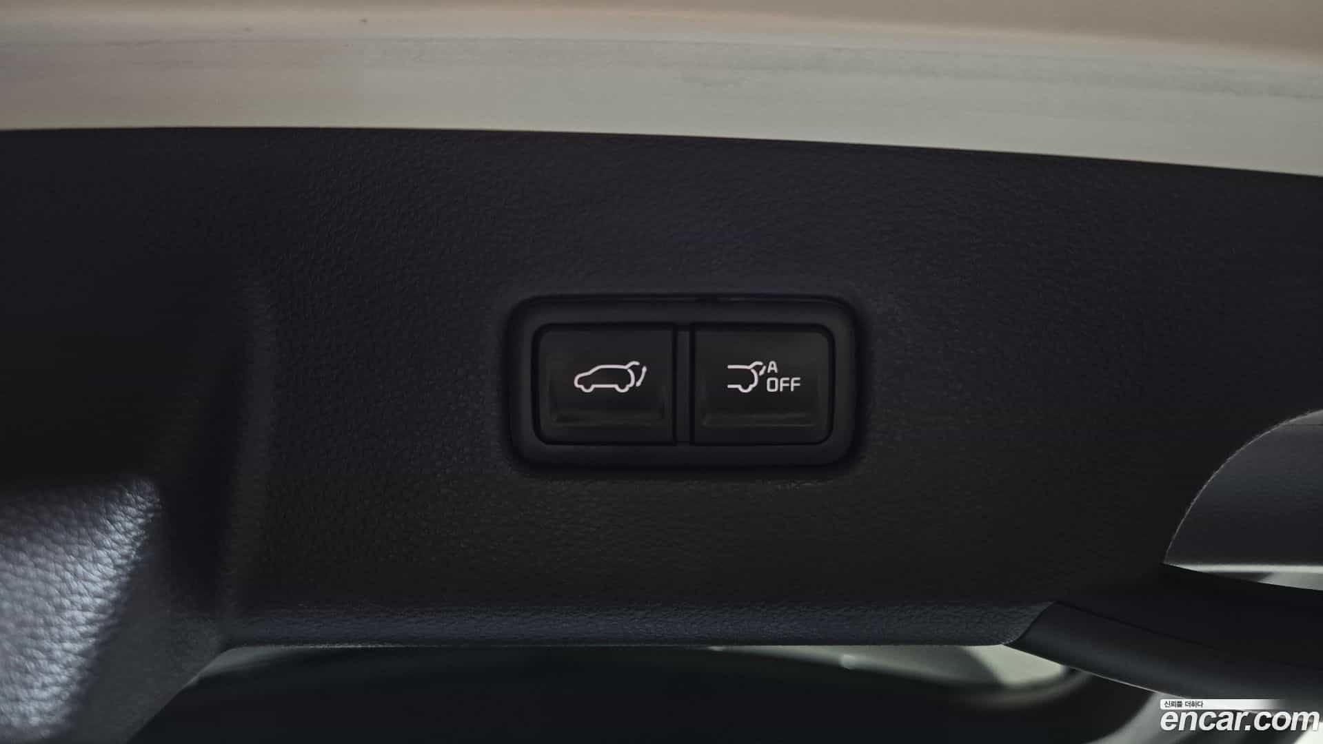 Canival Kia 2023.9-OPTION-022