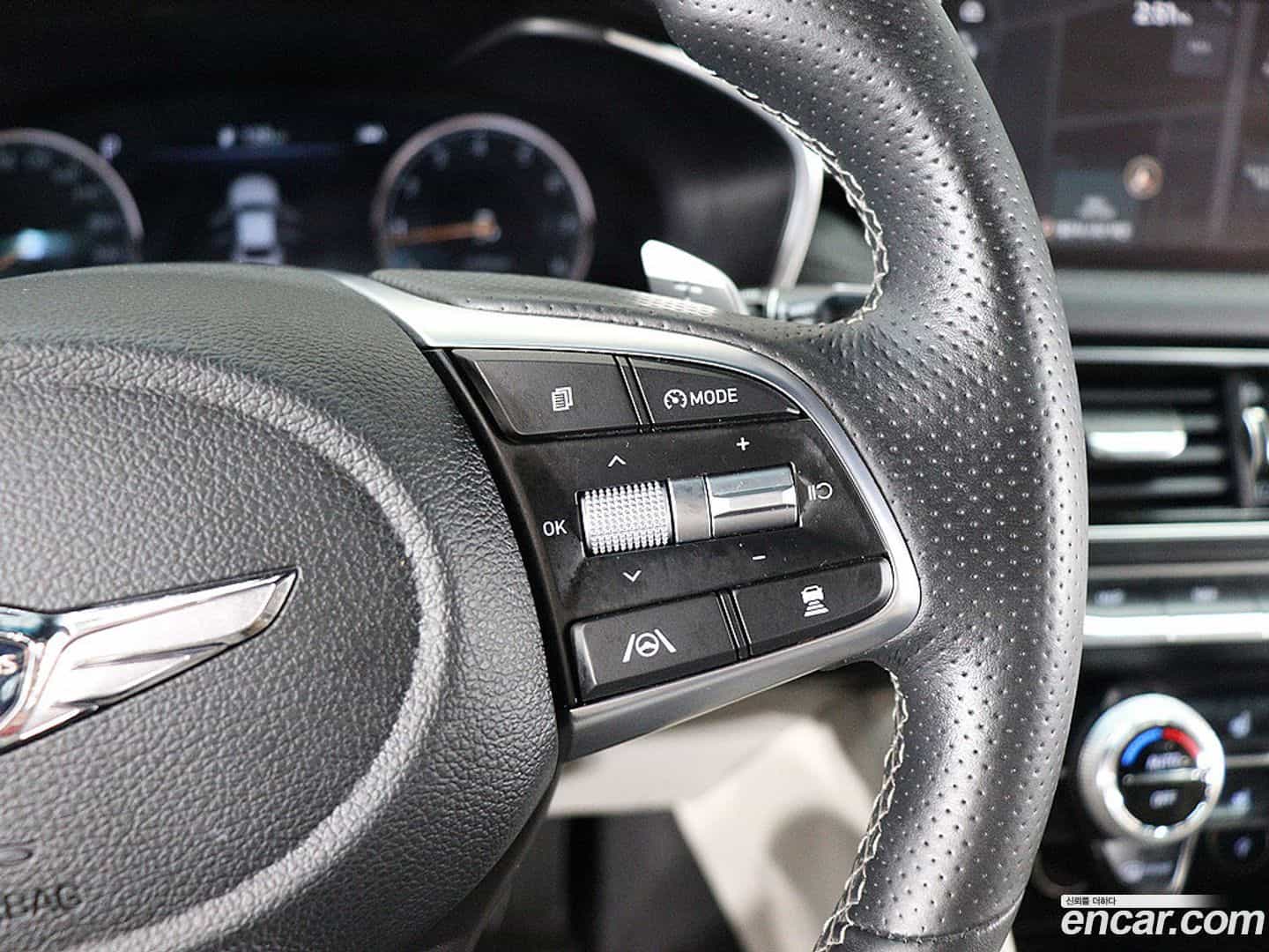 G70 Genesis 2021.0-INNER-008