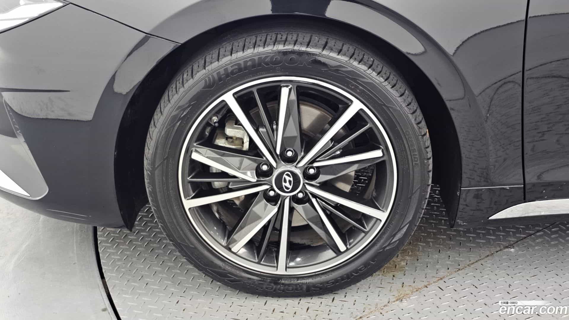 Grandeur Hyundai 2022.2-OUTER-005
