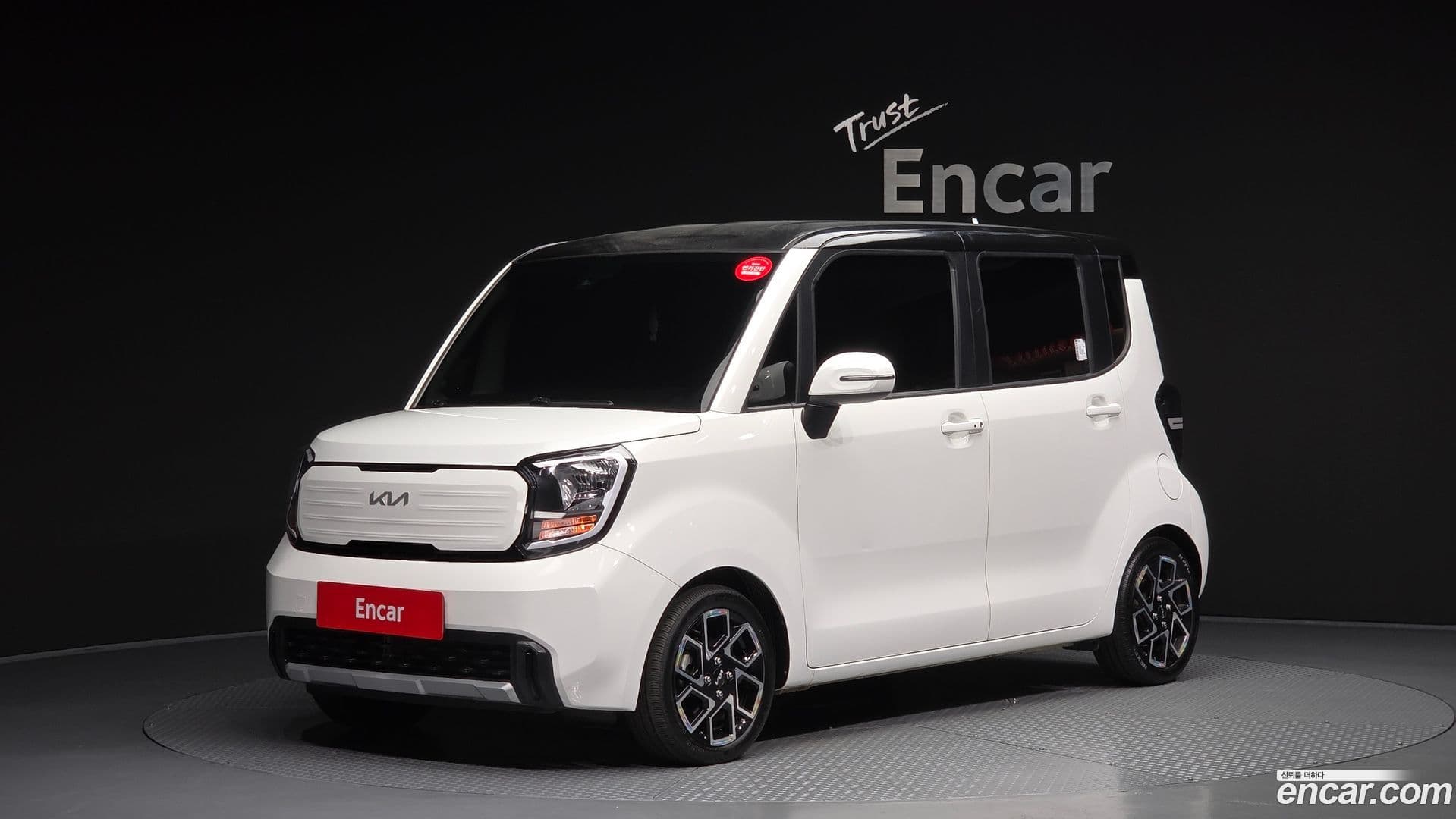 Main__Slider__Photo:RAY Kia 2024.0-0