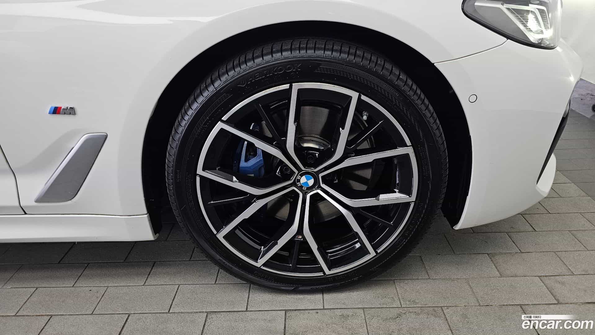 5-Series BMW 2021.1-OUTER-031