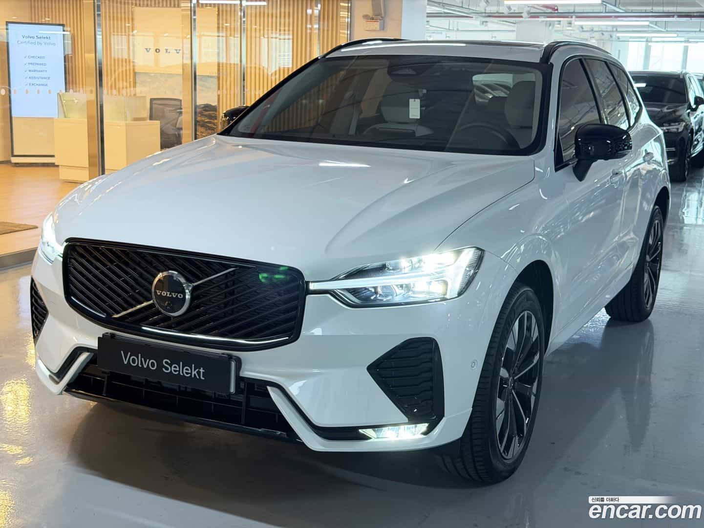 XC60 Volvo 2026.0-OUTER-001