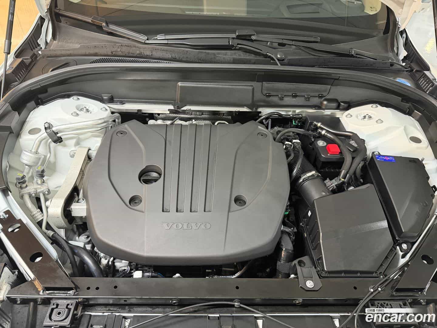 XC60 Volvo 2026.0-OUTER-006