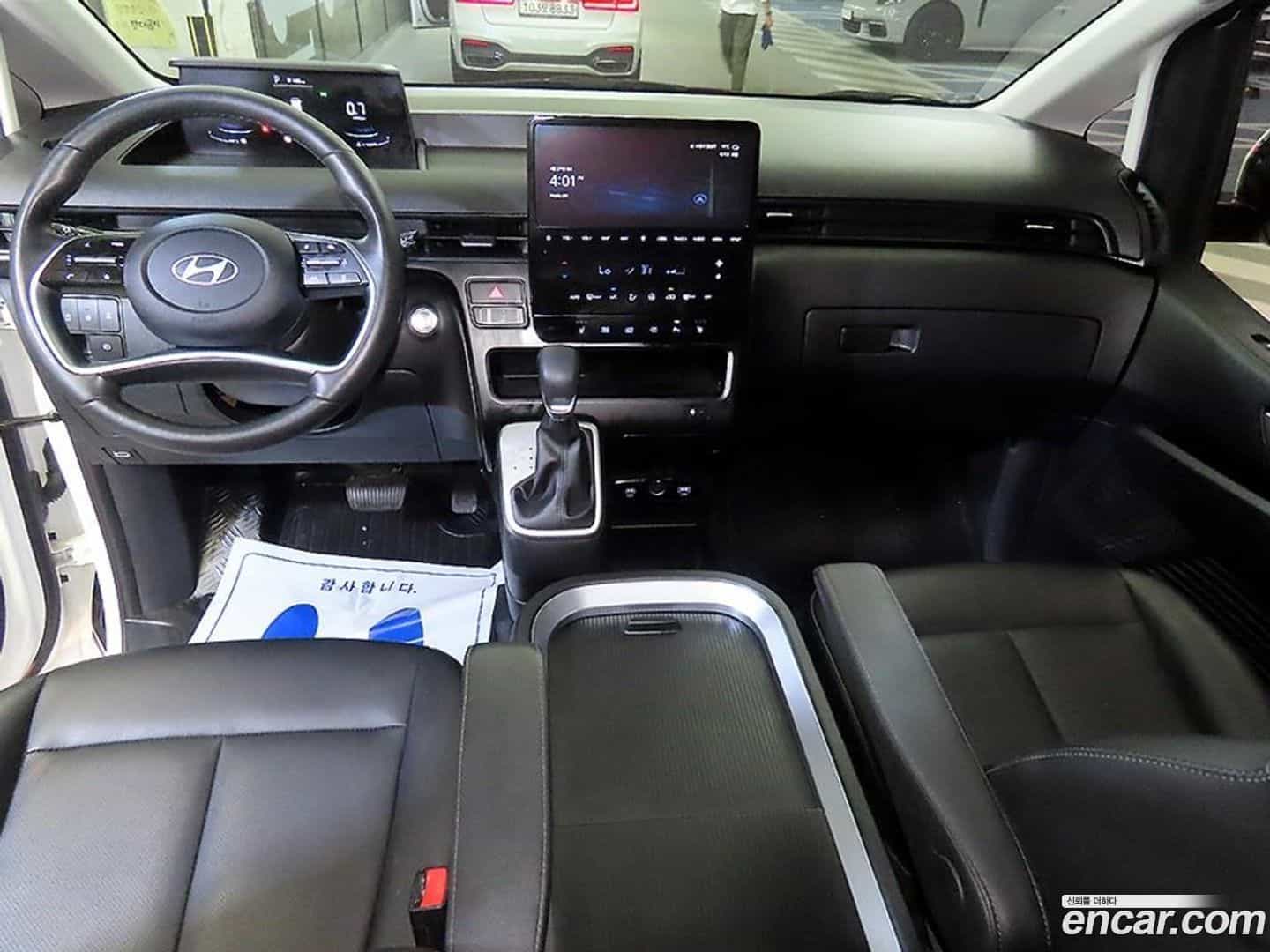 Staria Hyundai 2025.2-INNER-007