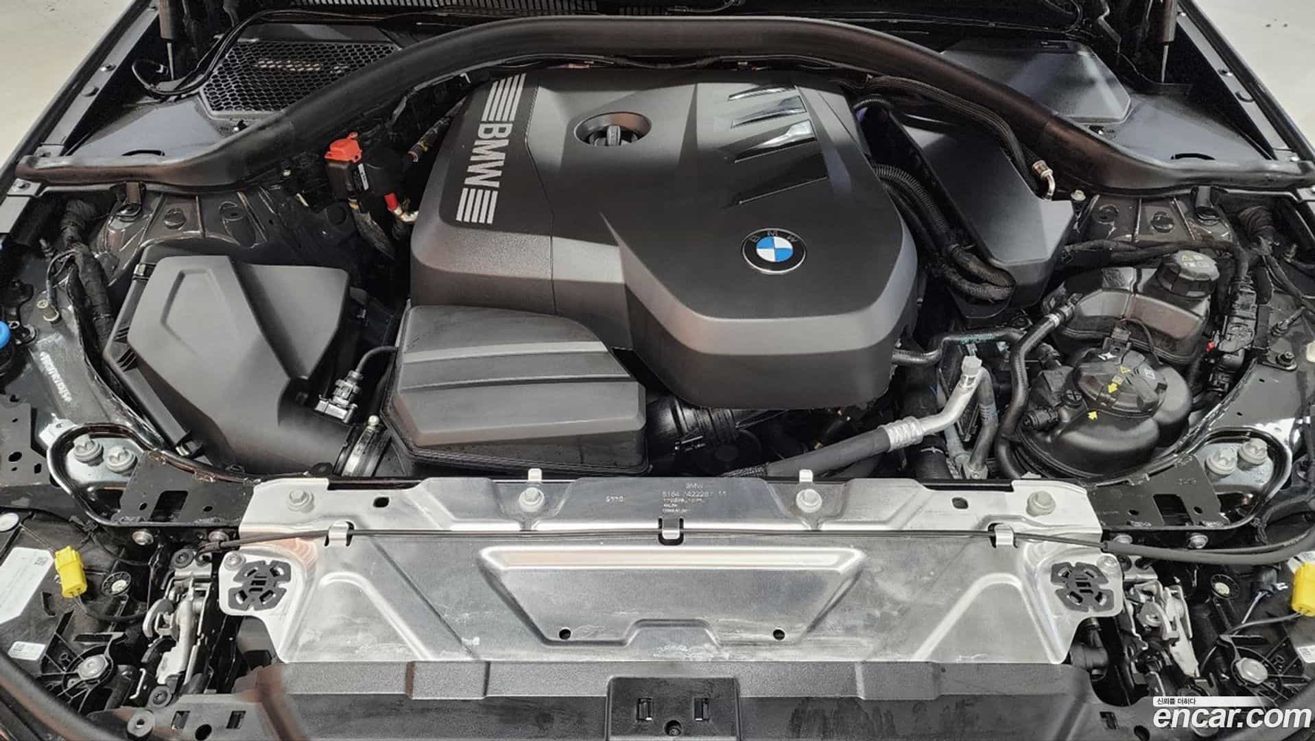 3-Series BMW 2025.8-OUTER-006