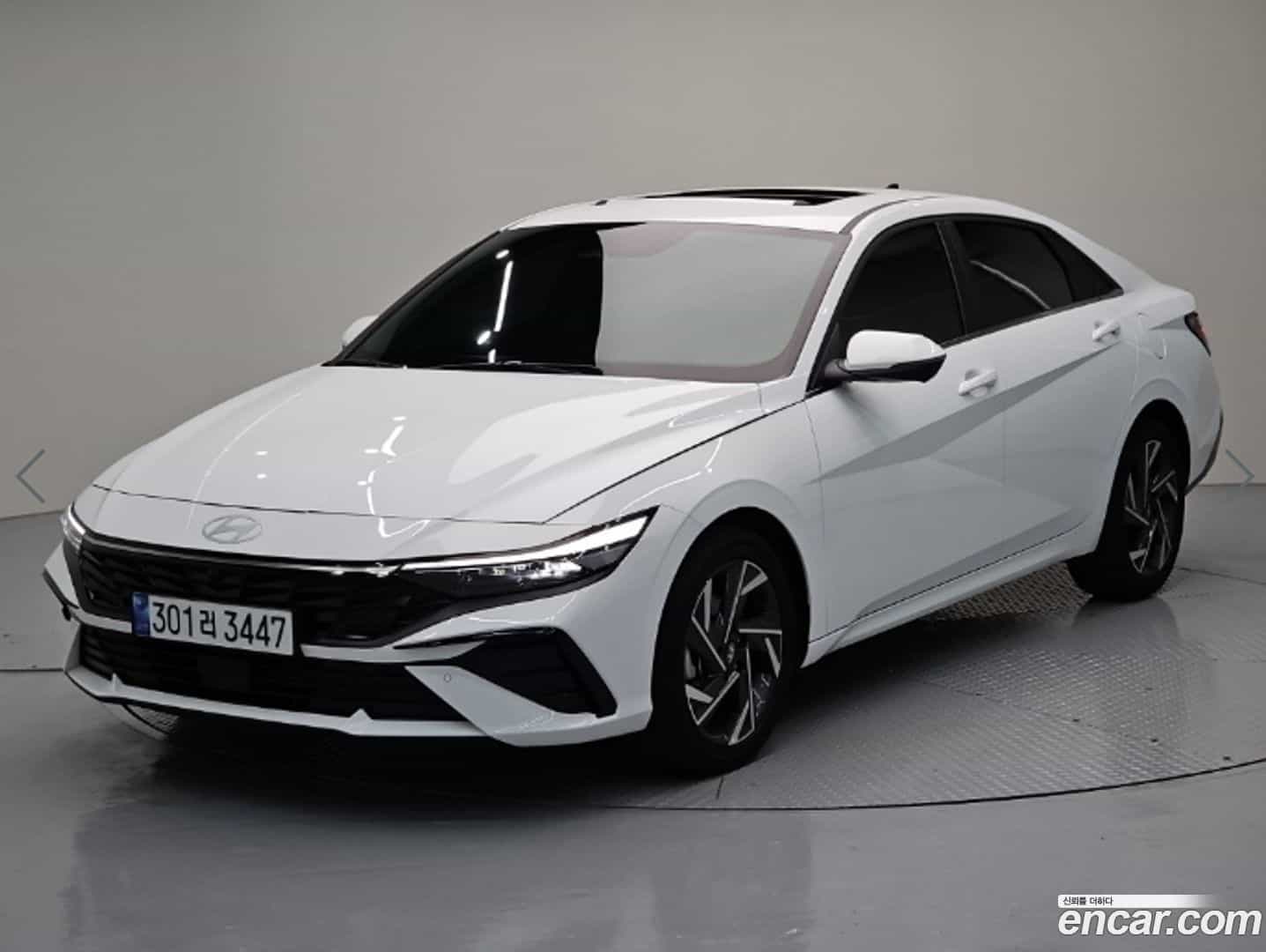AVANTE Hyundai 2024.9-OUTER-001