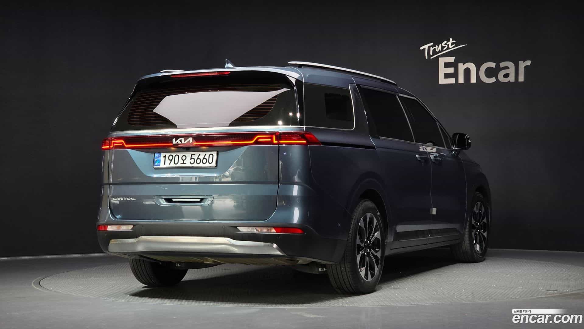 Canival Kia 2022.0-OUTER-002