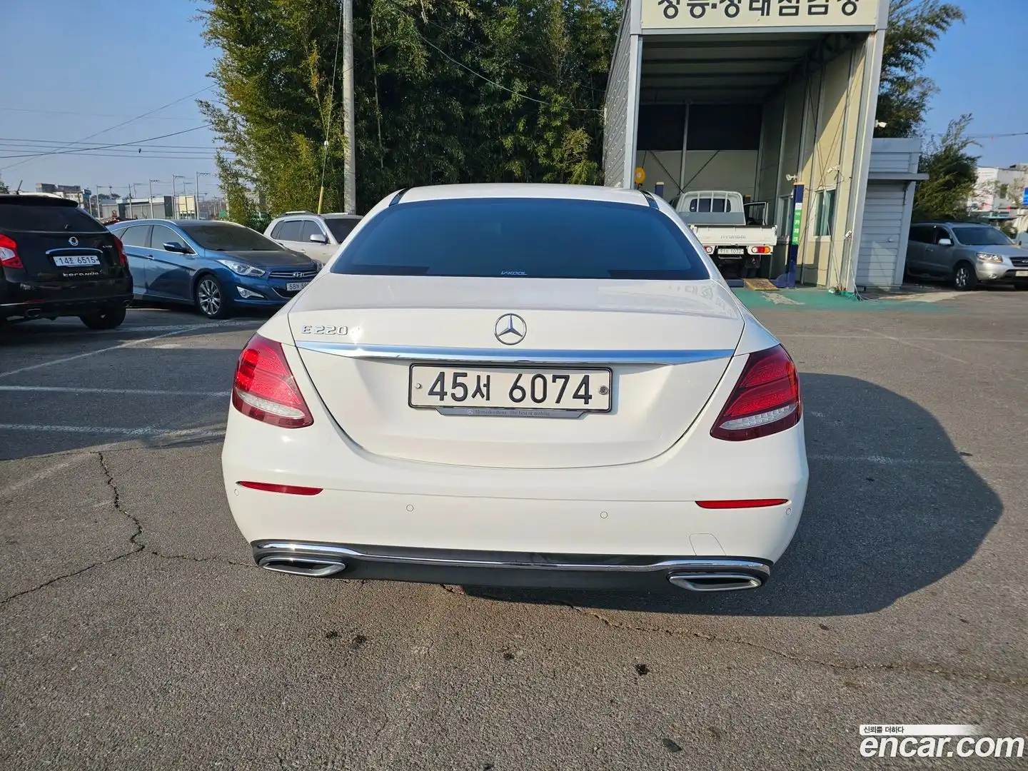 E-Class Mercedes-Benz 2018.4-OUTER-004