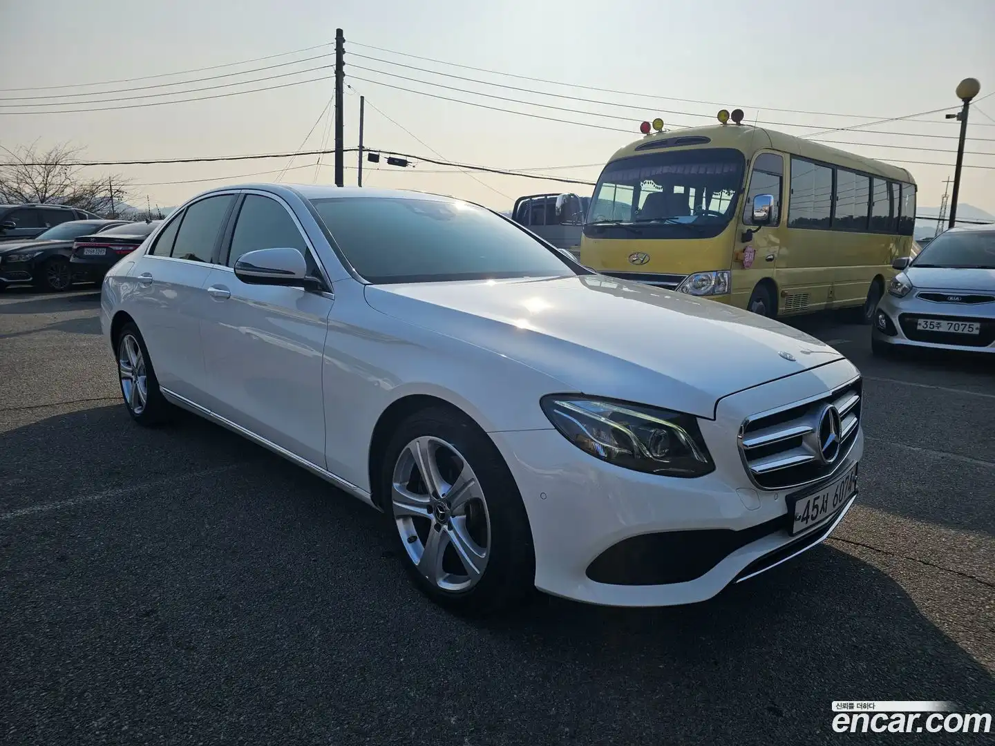 E-Class Mercedes-Benz 2018.4-INNER-007