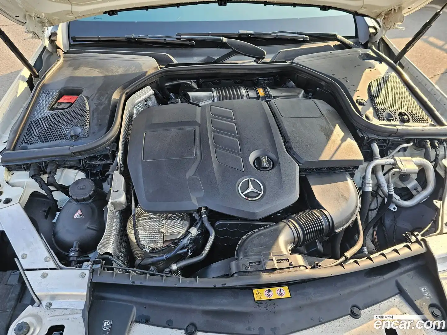 E-Class Mercedes-Benz 2018.4-INNER-009