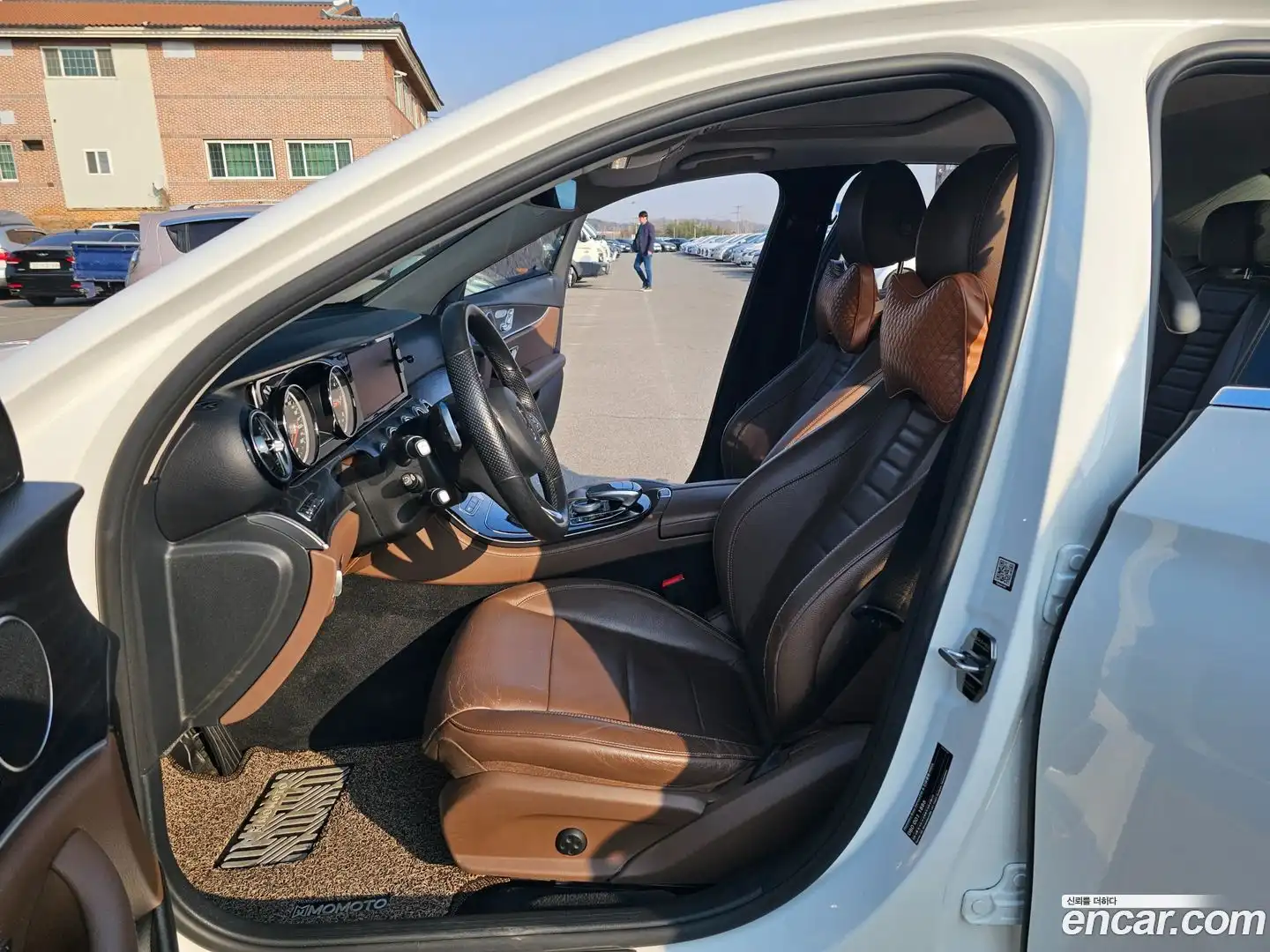 E-Class Mercedes-Benz 2018.4-INNER-010