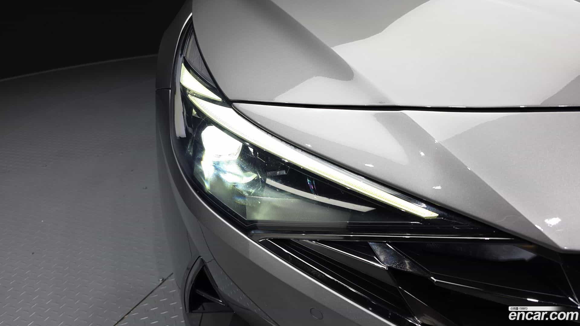 AVANTE Hyundai 2020.8-OUTER-032