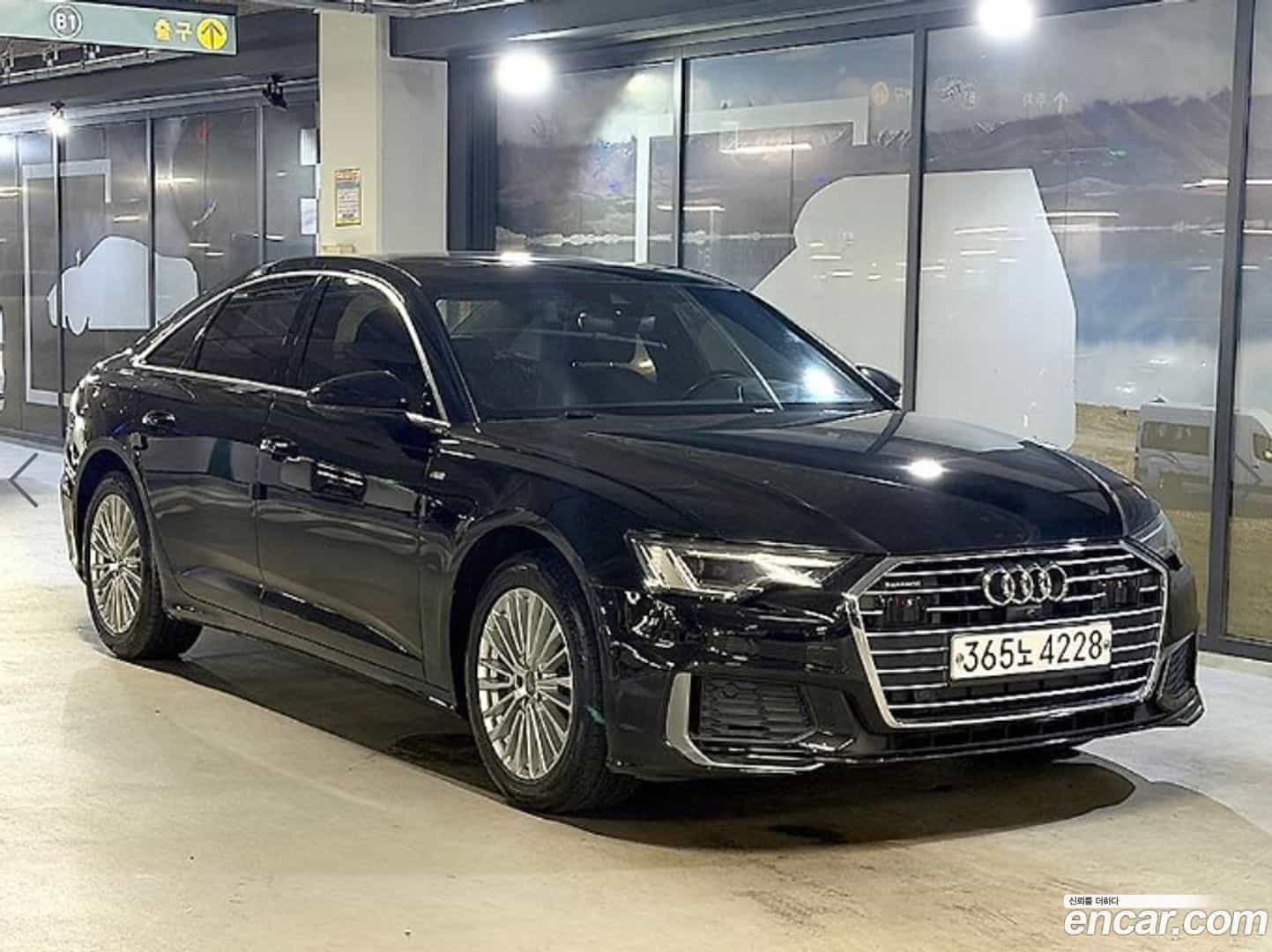A6 Audi 2019.10-OUTER-001