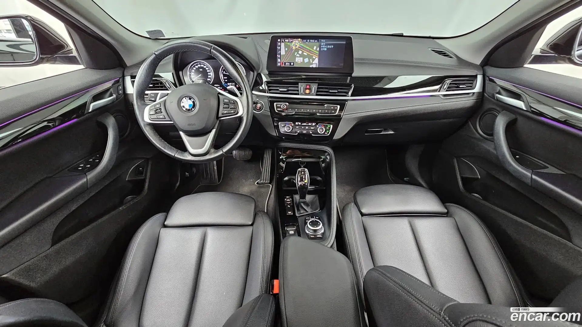 X2 (F39) BMW 2022.4-INNER-007