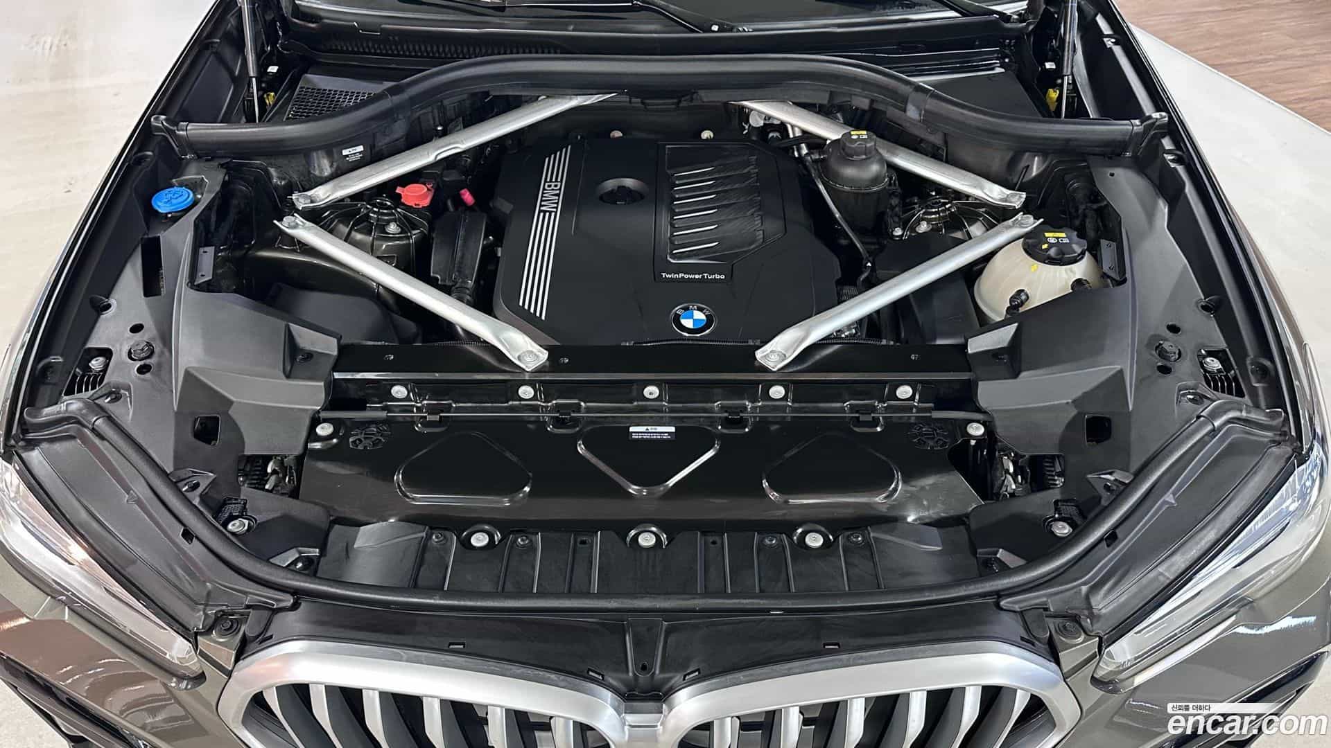 X6 BMW 2023.0-OUTER-006