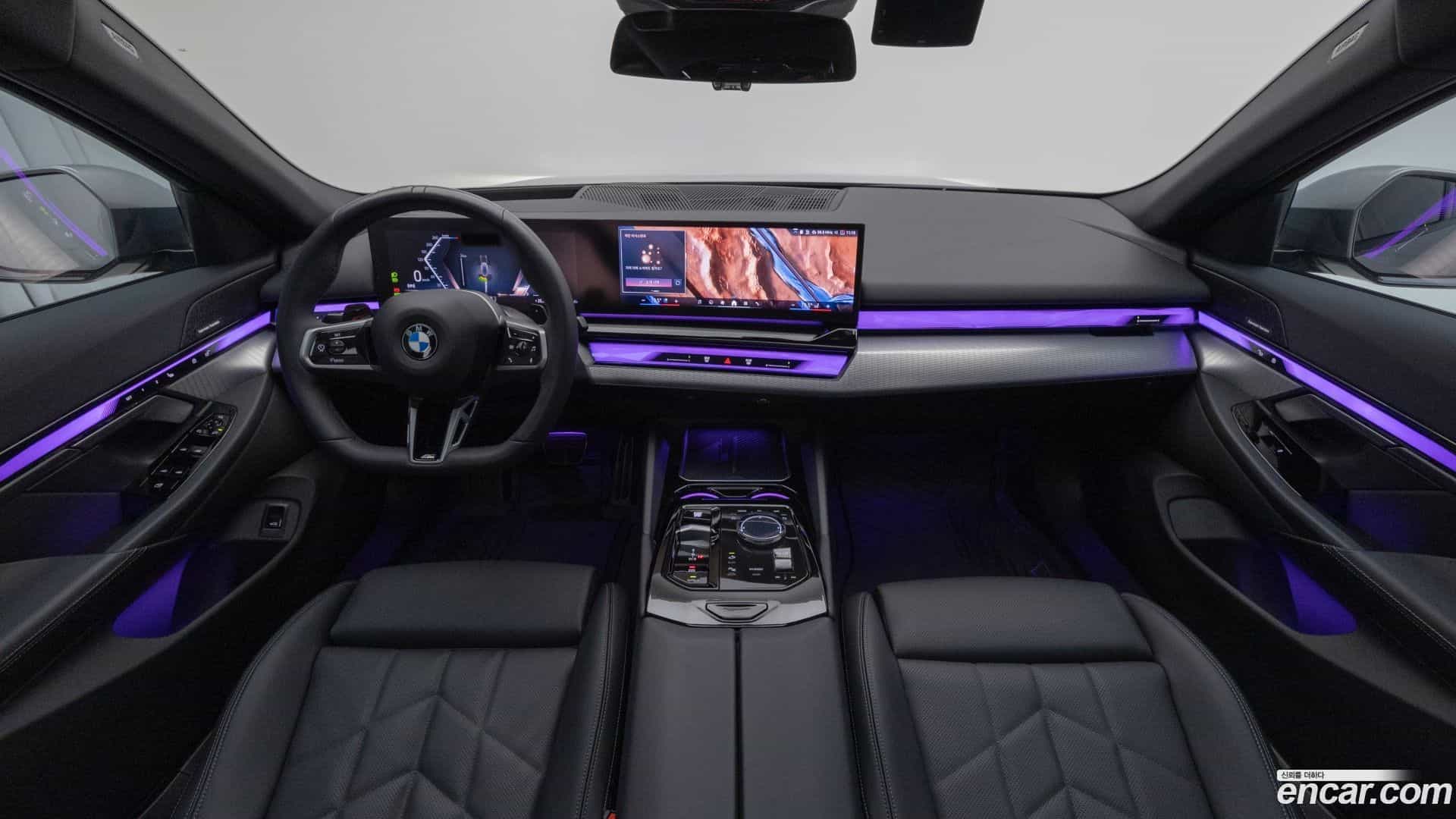 5-Series BMW 2025.8-INNER-007