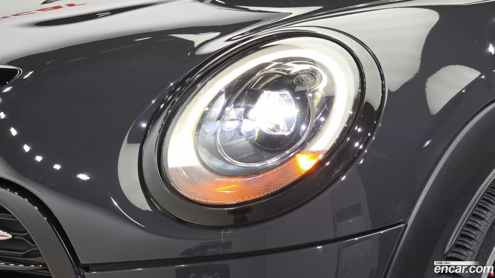 Cooper Mini 2018.3-OUTER-032