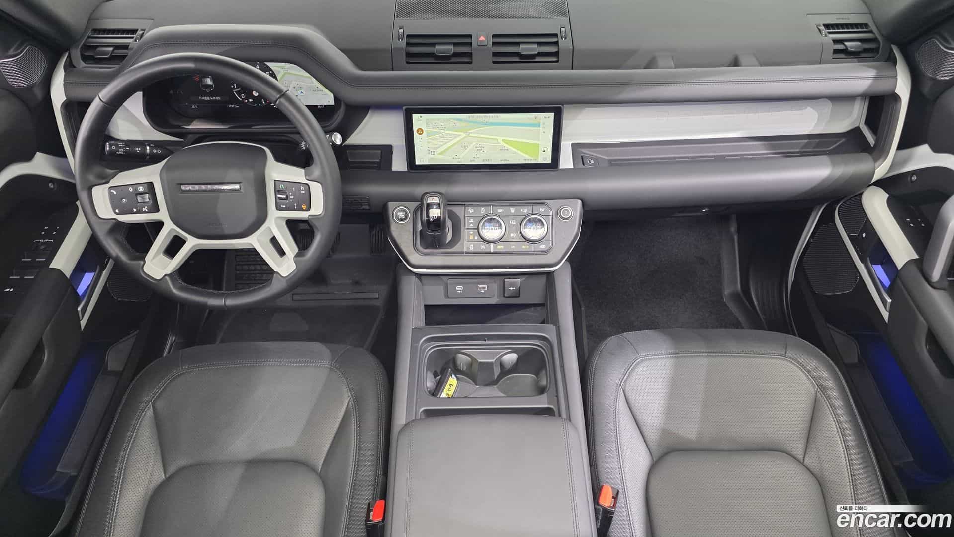 Defender Land Rover 2024.11-INNER-007