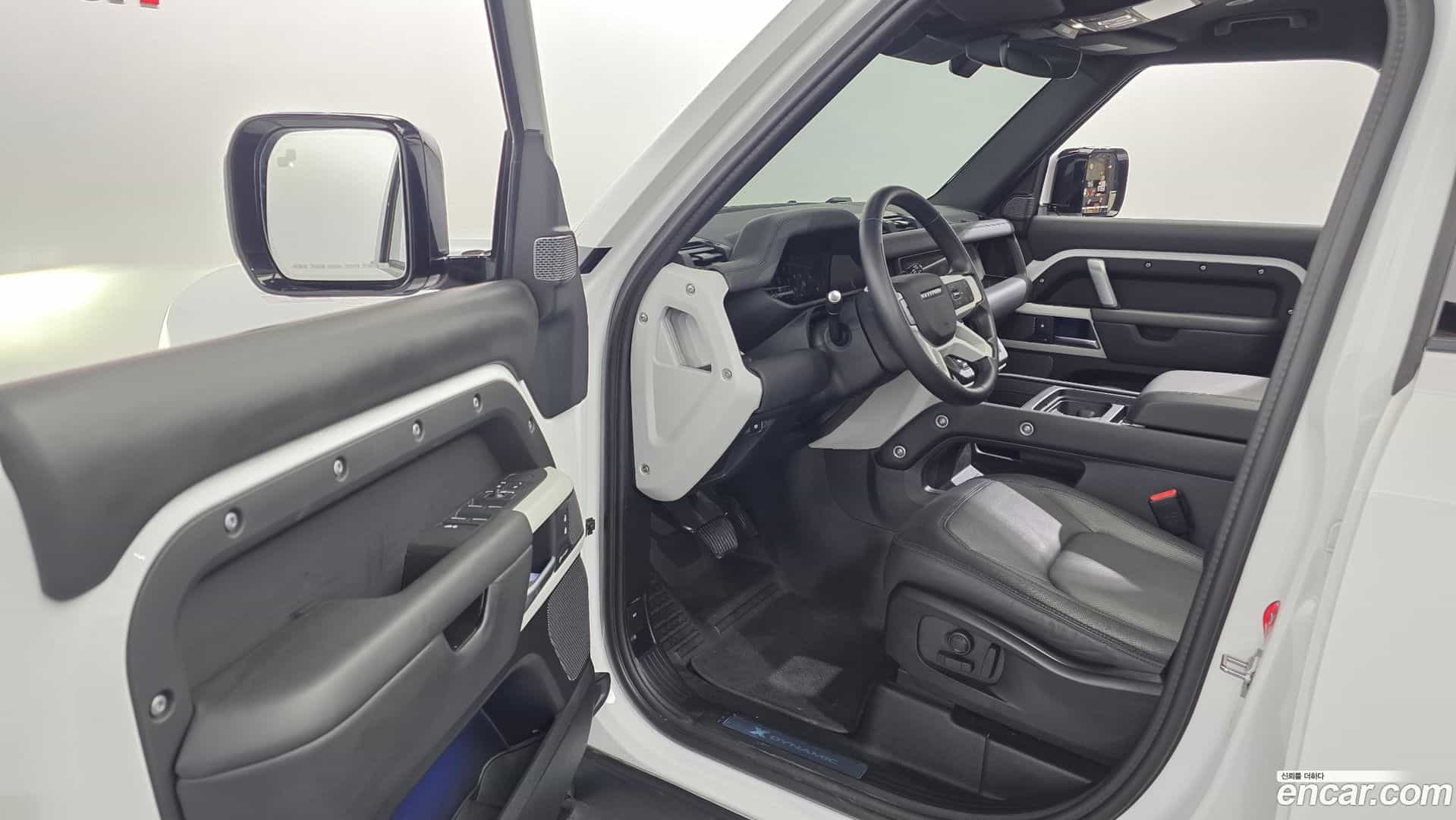 Defender Land Rover 2024.11-INNER-010