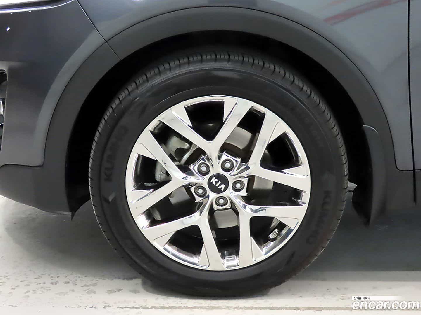 Sorento Kia 2020.2-OUTER-005