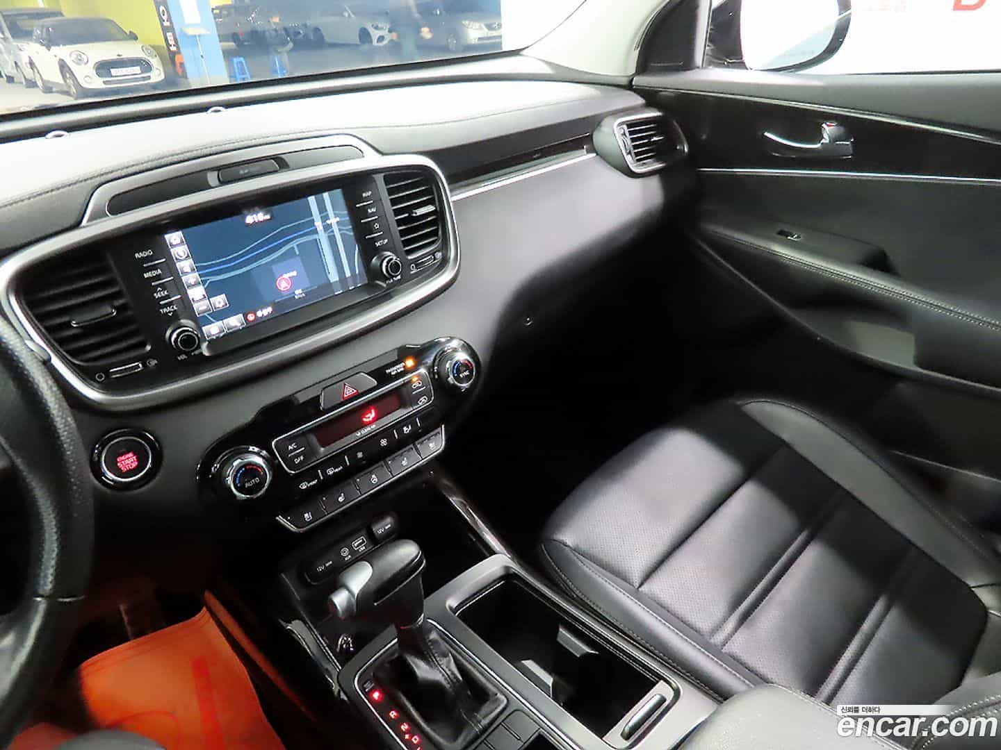 Sorento Kia 2020.2-OPTION-017