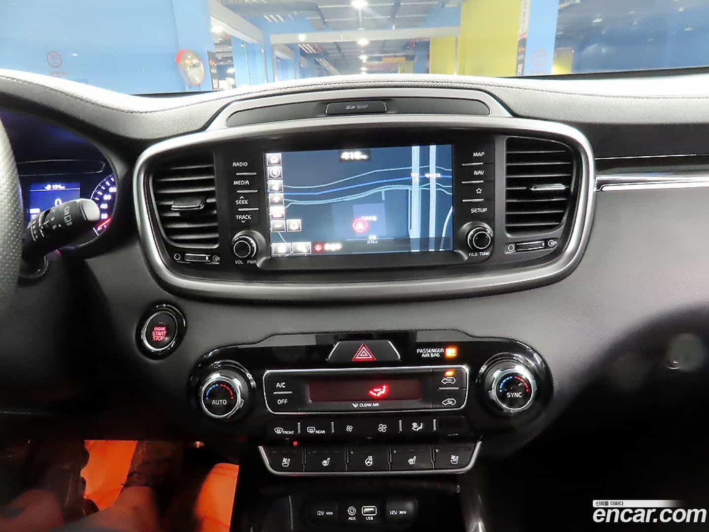 Sorento Kia 2020.2-OPTION-018