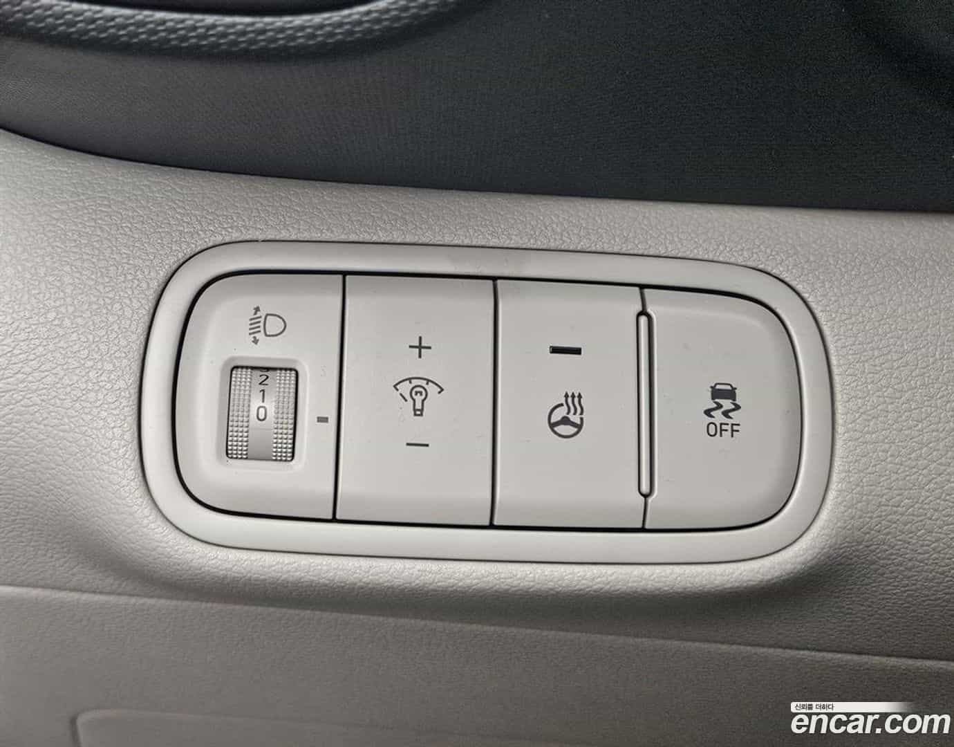 Venue Hyundai 2025.9-OPTION-015