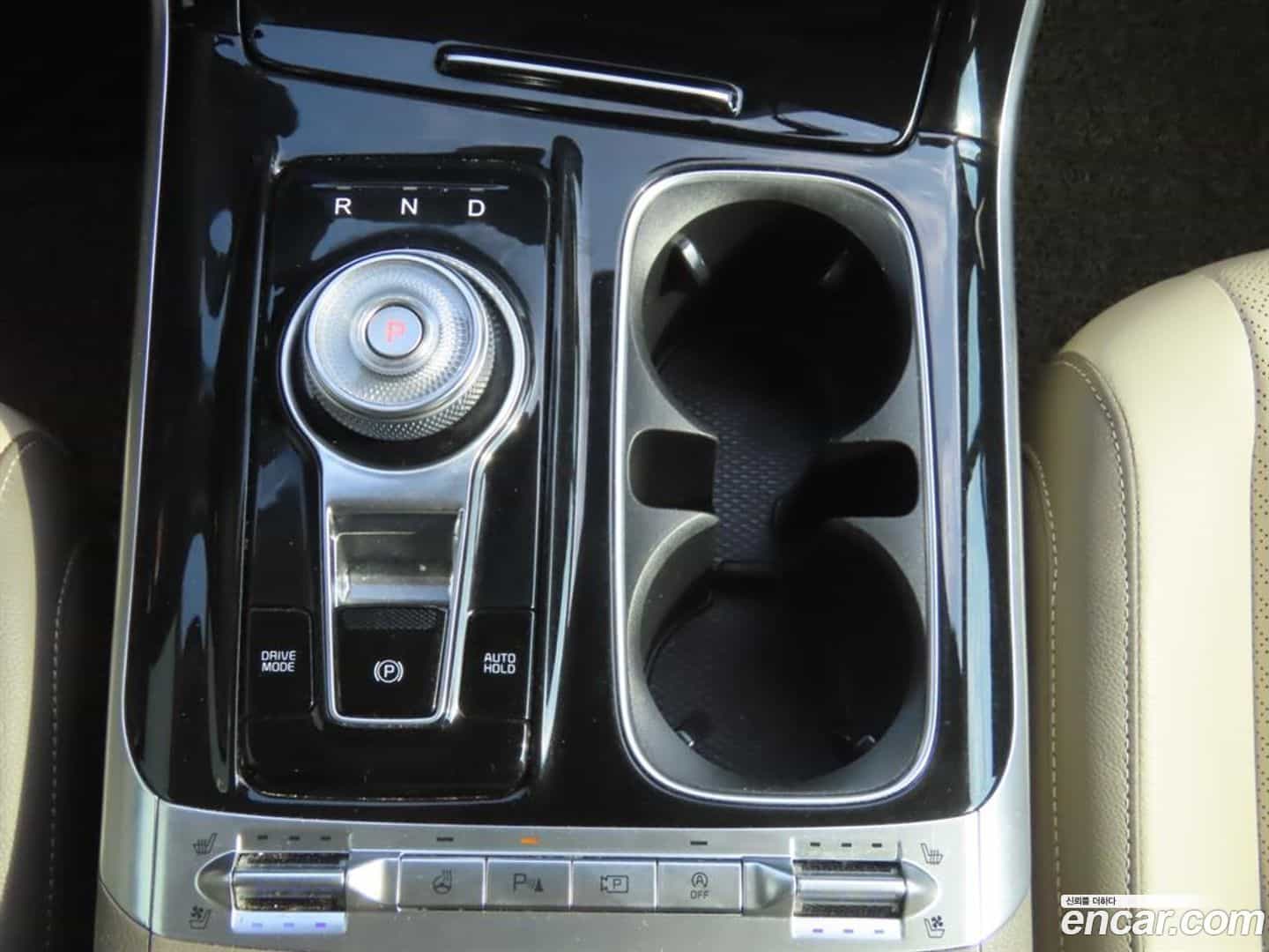 Canival Kia 2022.4-OPTION-017