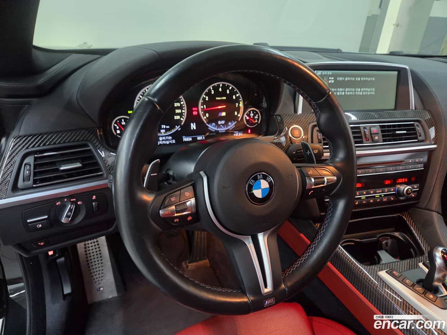 M6 BMW 2013.1-INNER-010