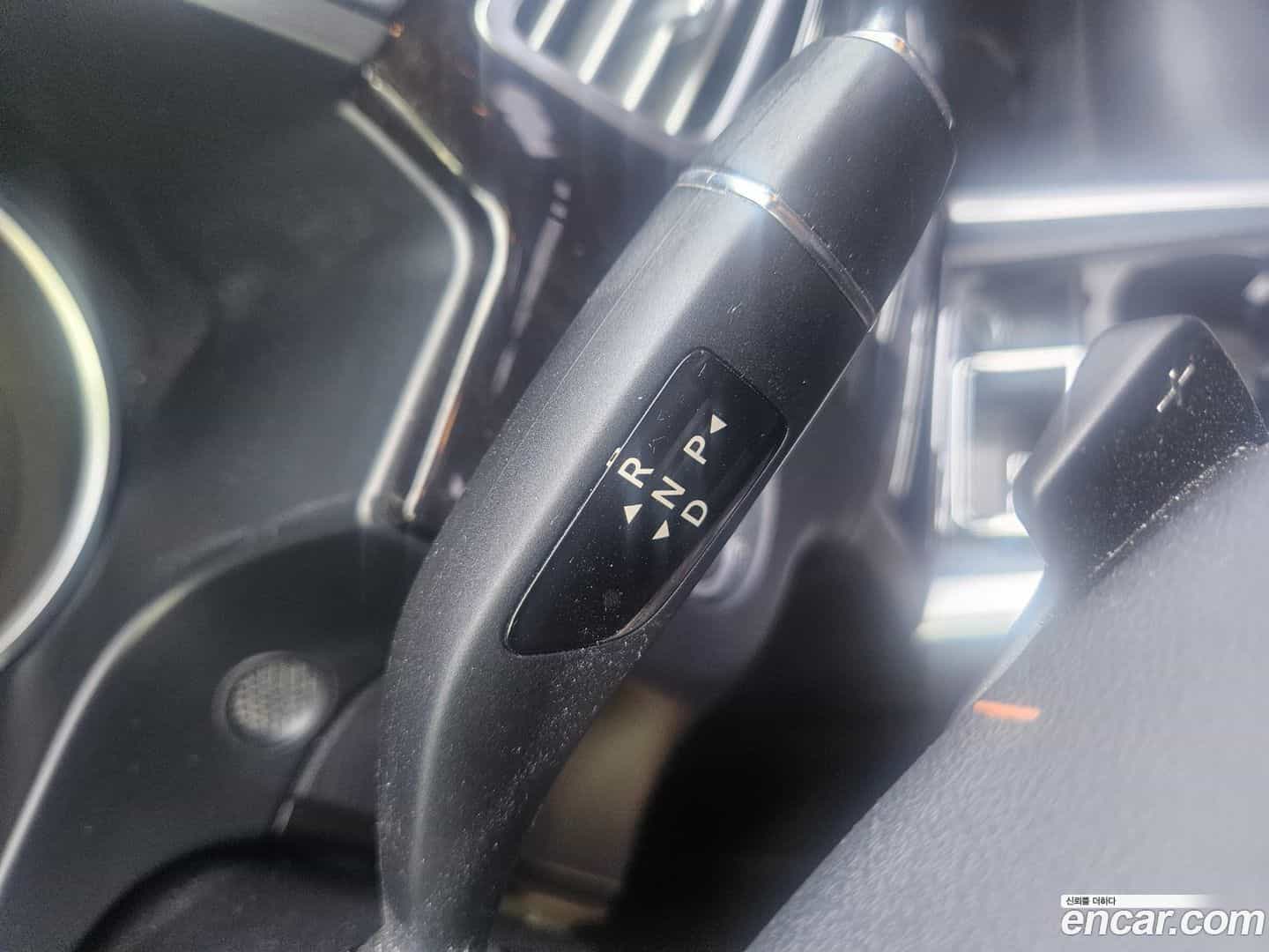 E-Class Mercedes-Benz 2015.5-INNER-009