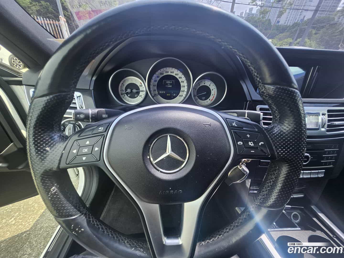 E-Class Mercedes-Benz 2015.5-OPTION-023