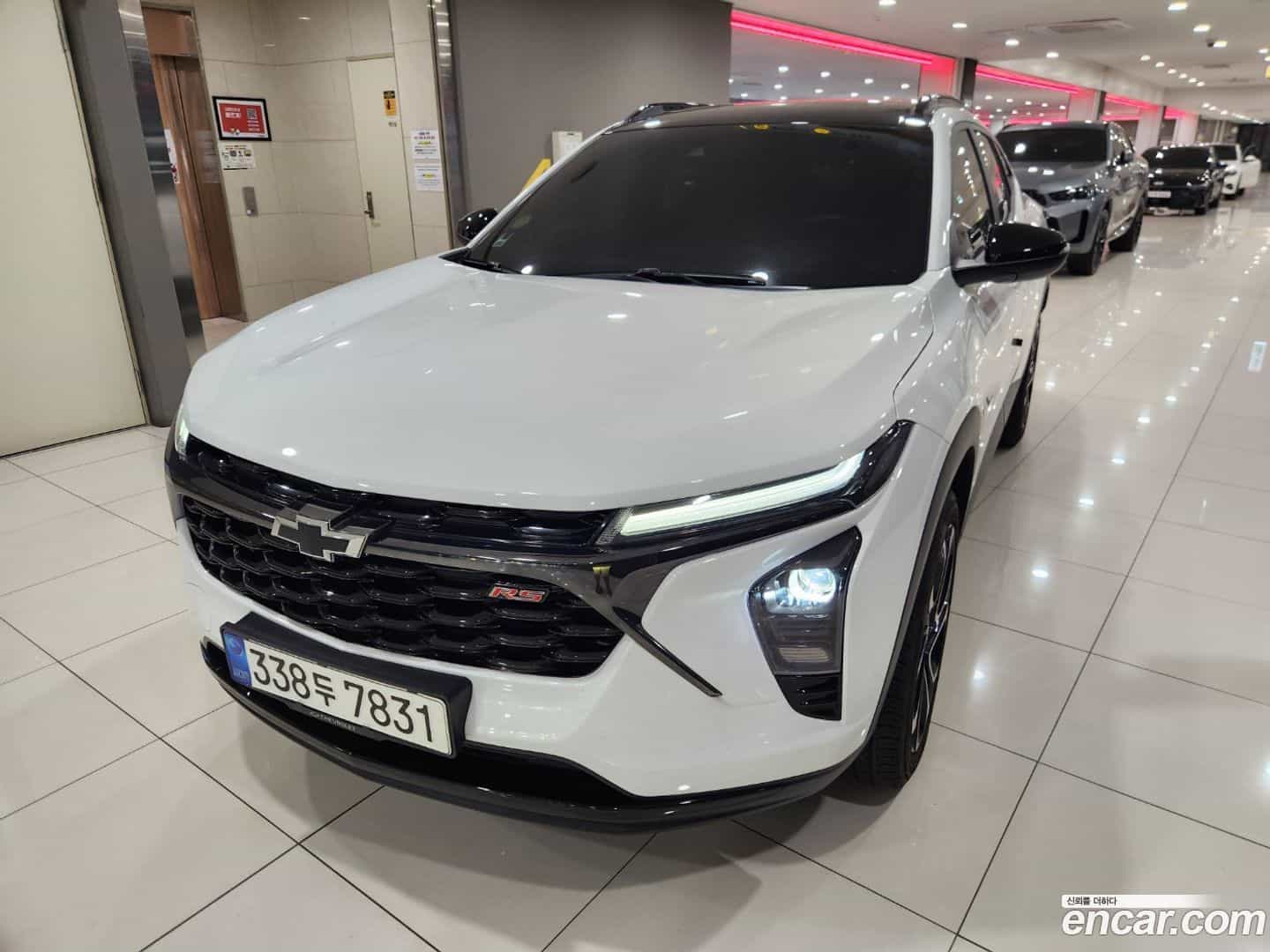 Trax Chevrolet 2023.4-OUTER-001