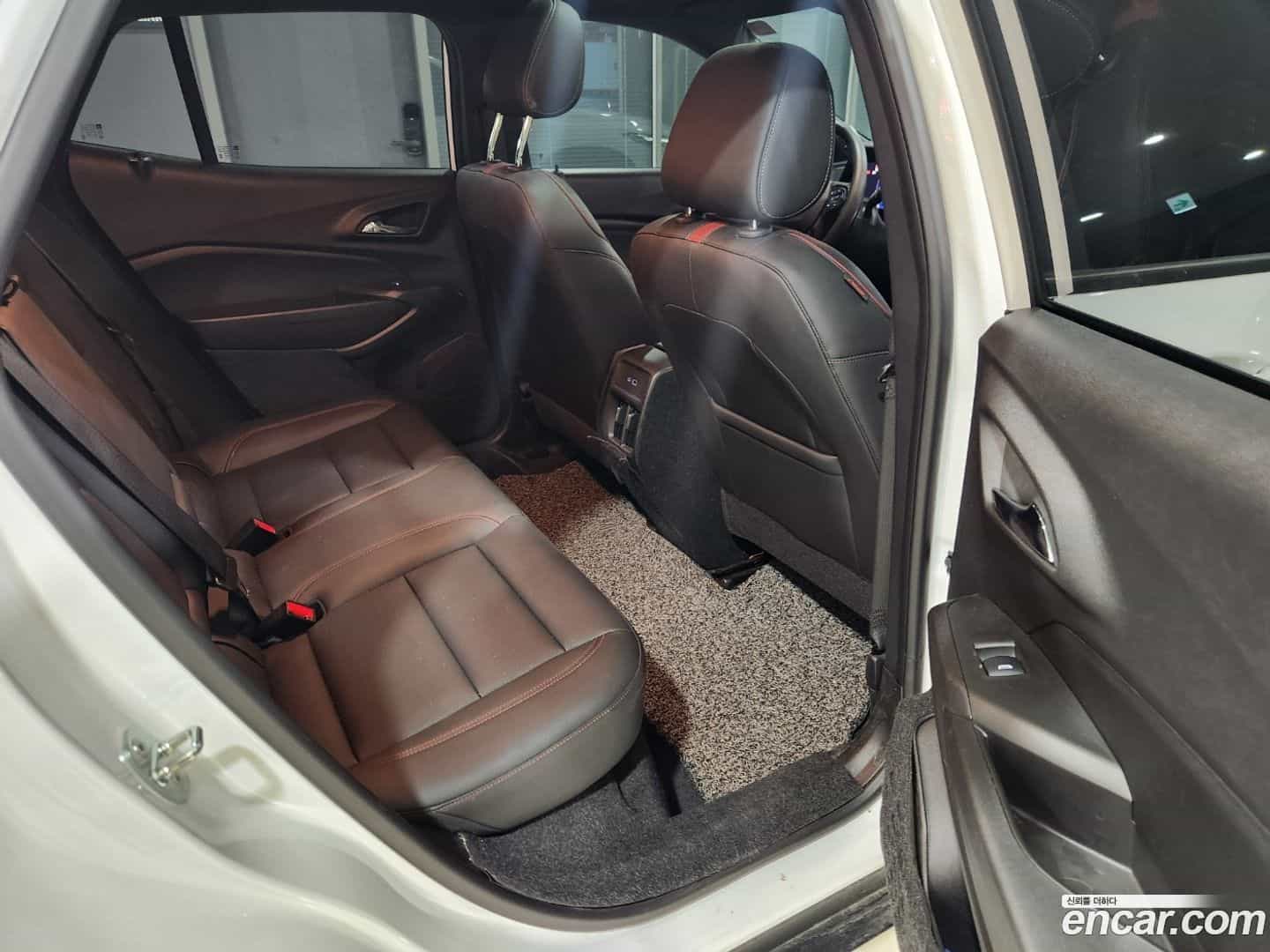 Trax Chevrolet 2023.4-OPTION-017