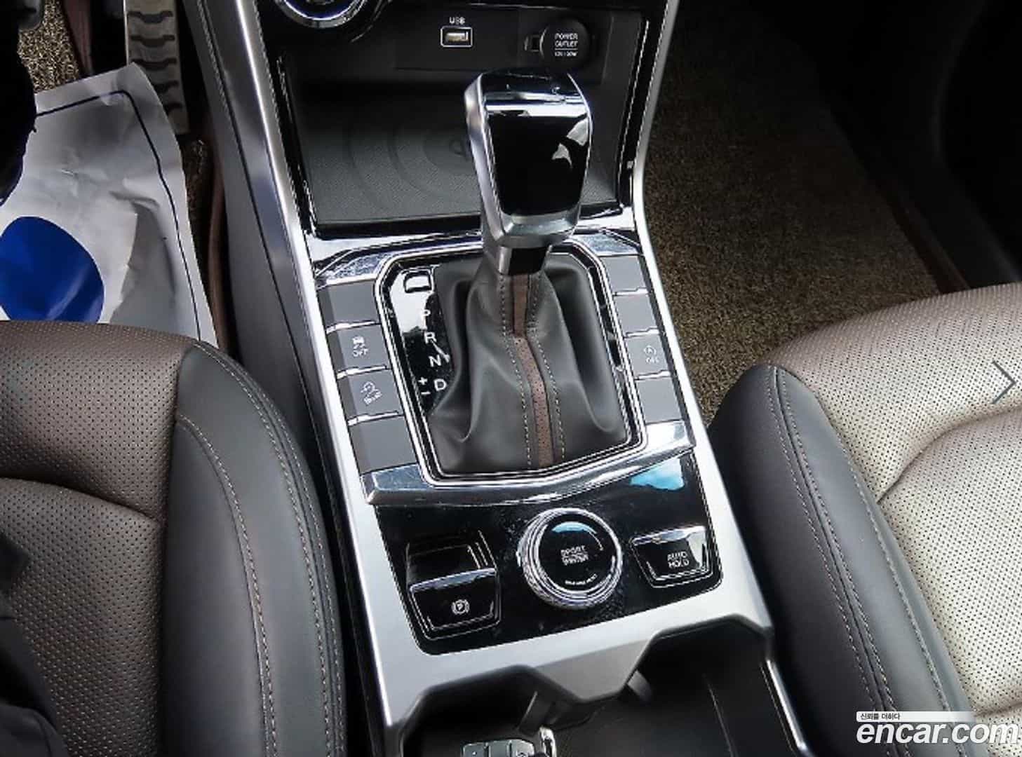 KORANDO KG Mobility 2020.10-INNER-010