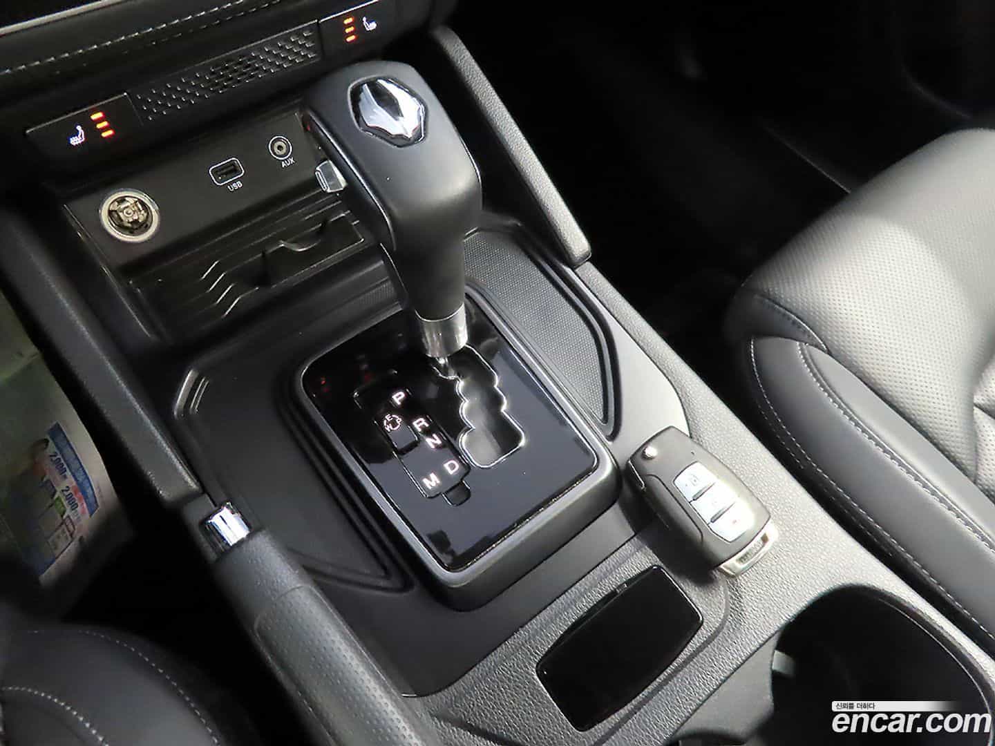 Rexton KG Mobility 2020.5-INNER-009