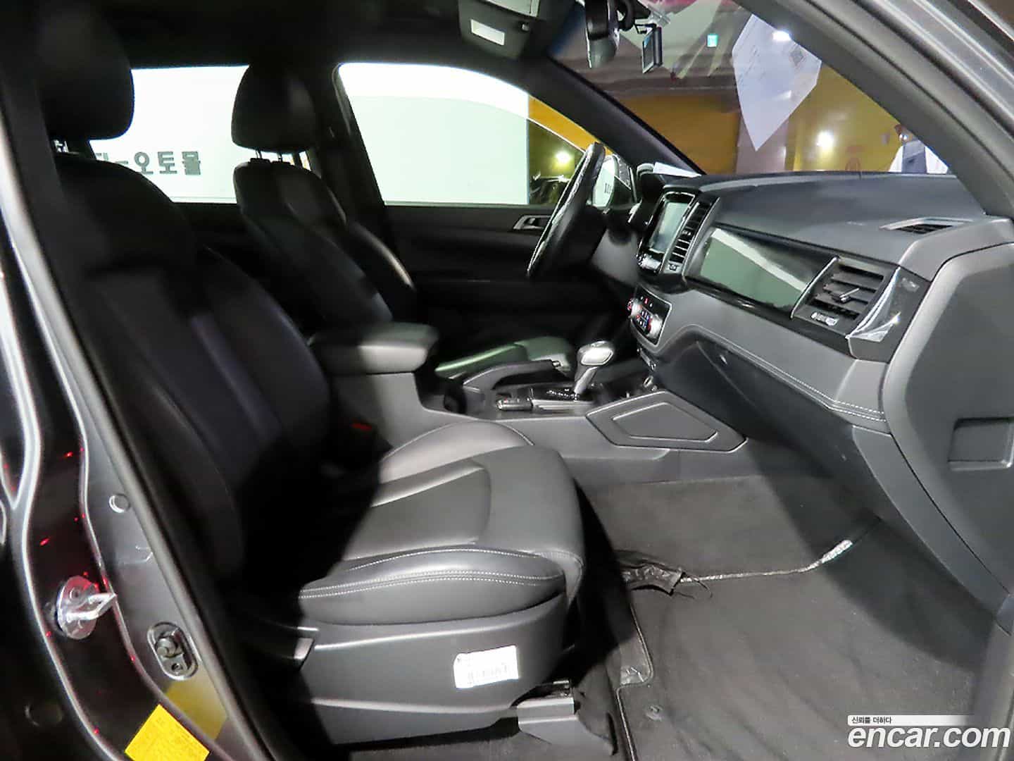 Rexton KG Mobility 2020.5-OPTION-015