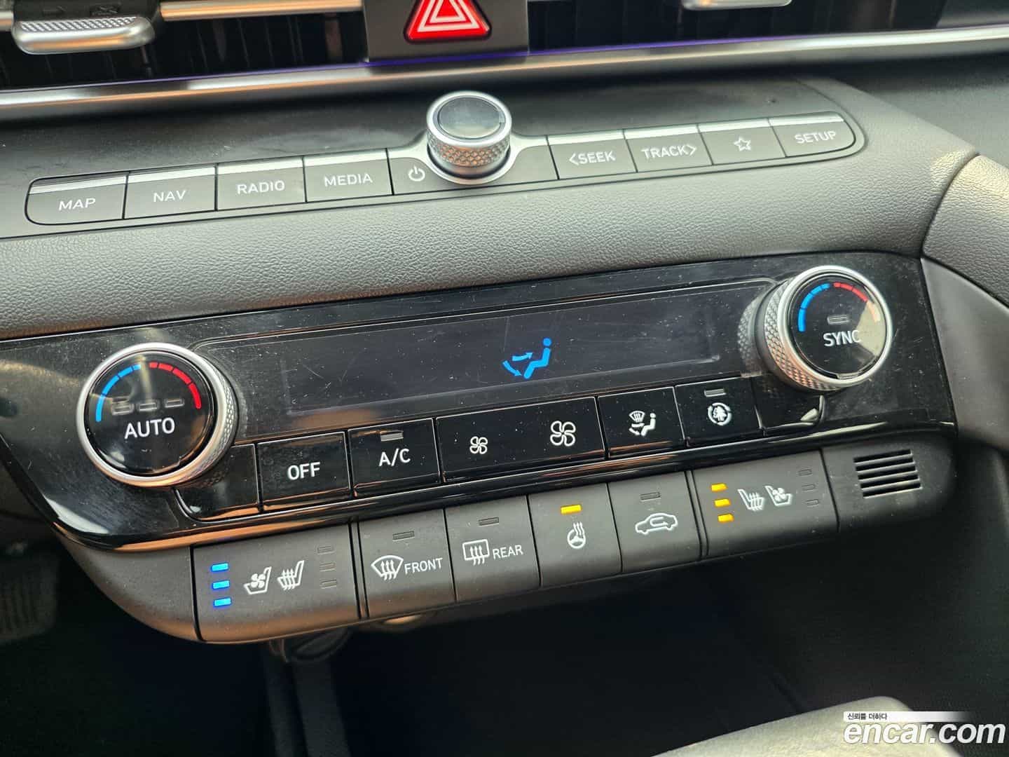 AVANTE Hyundai 2022.3-OPTION-020